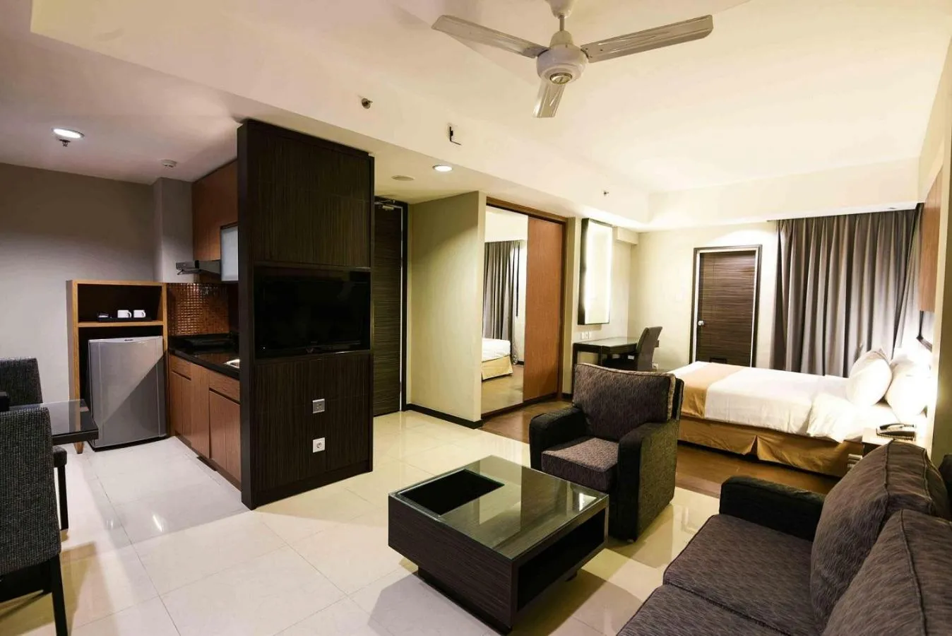 Bed in The Malibu Suites Balikpapan by Sissae Living