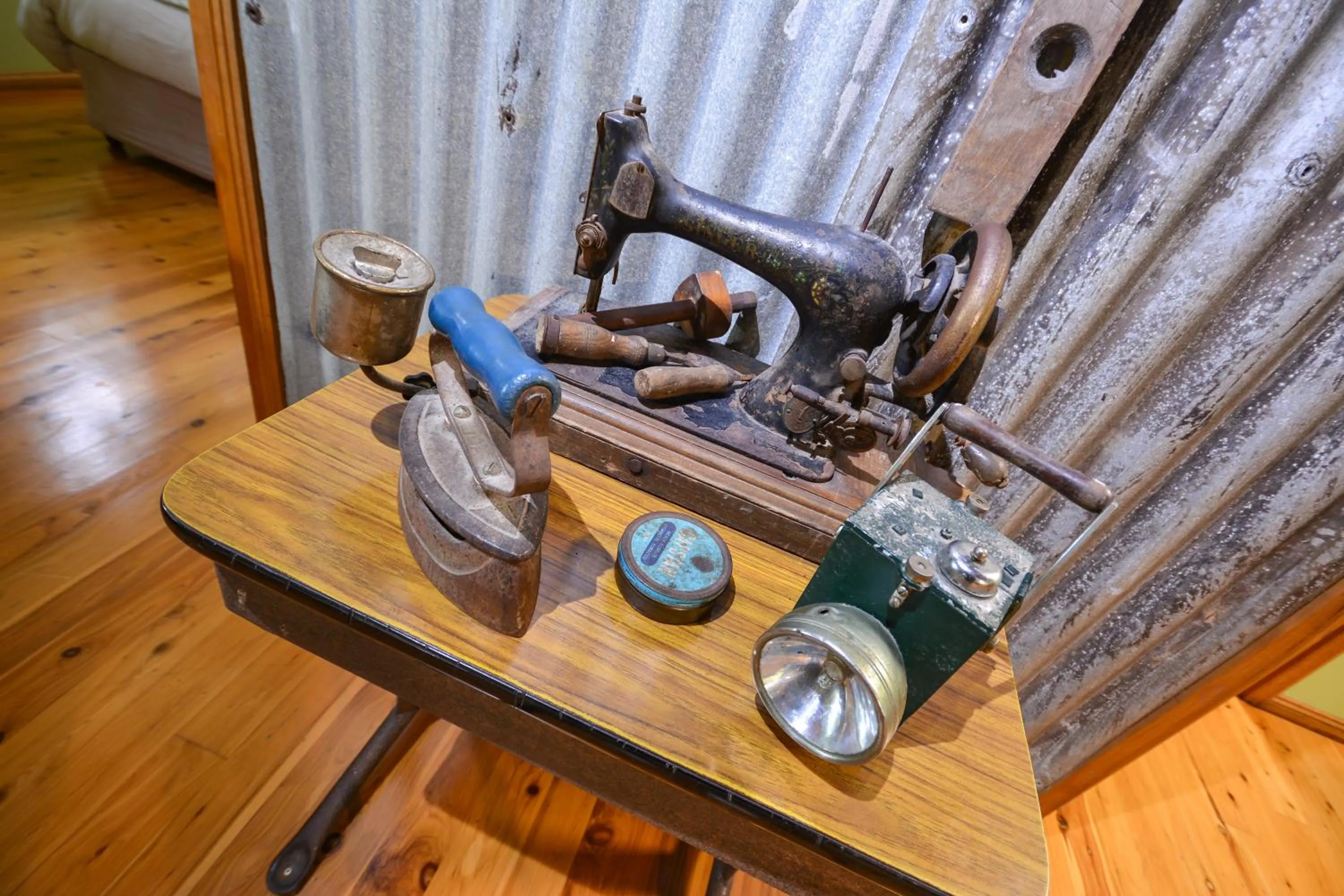 Decorative detail in Crater Lakes Rainforest Cottages