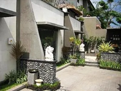 Facade/entrance in Bali Elephants Boutique Villa