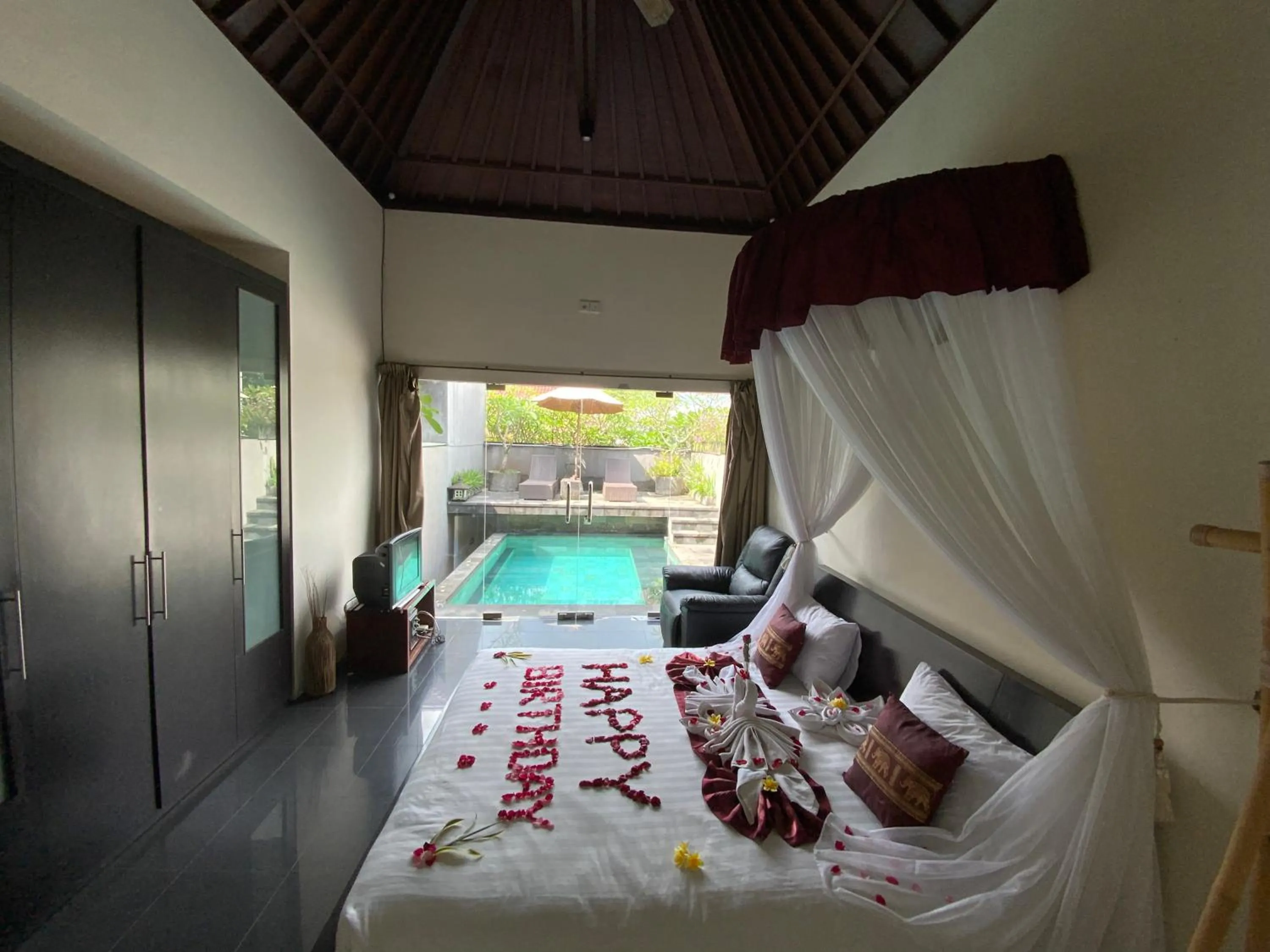Bed in Bali Elephants Boutique Villa