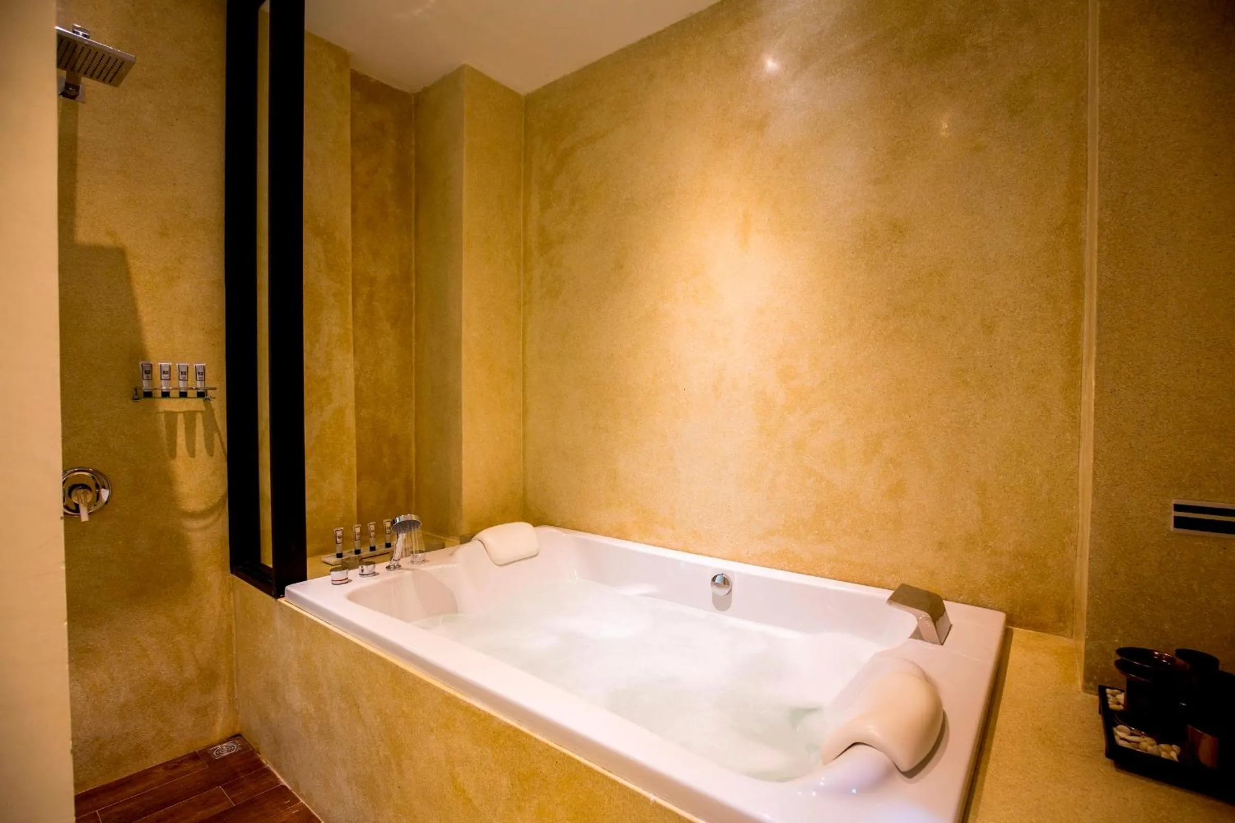 Bathroom in The Anda Mani Khaolak Beachfront Villas - Adult only