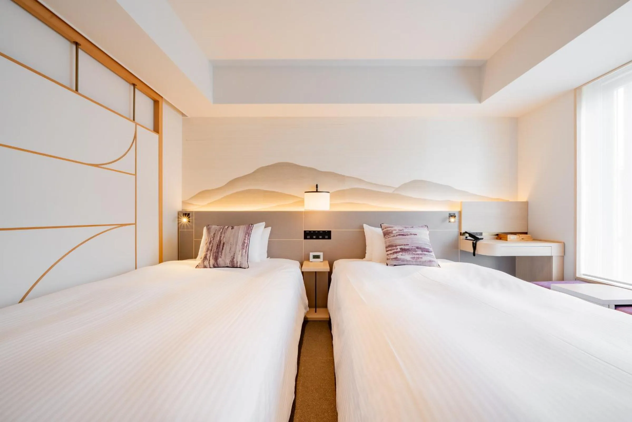 Photo of the whole room, Bed in Keio Prelia Hotel Kyoto Karasuma-Gojo