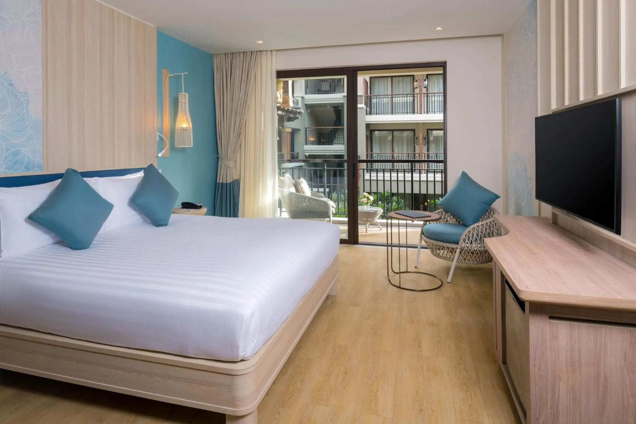 Balcony/Terrace, Bed in Mercure Samui Chaweng Tana