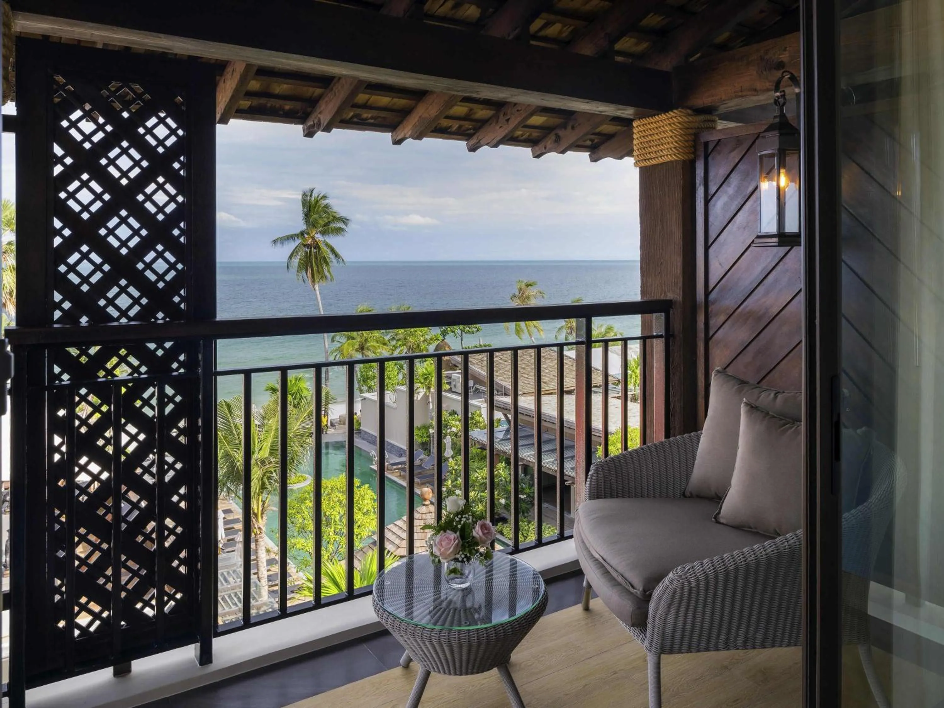 Bedroom in Mercure Samui Chaweng Tana