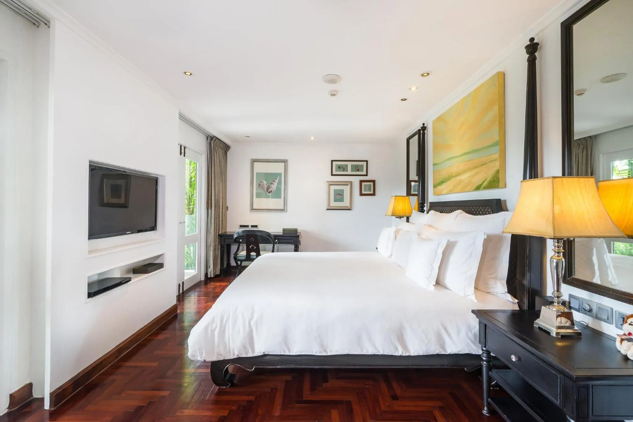 Photo of the whole room, Bed in InterContinental Koh Samui Resort by IHG