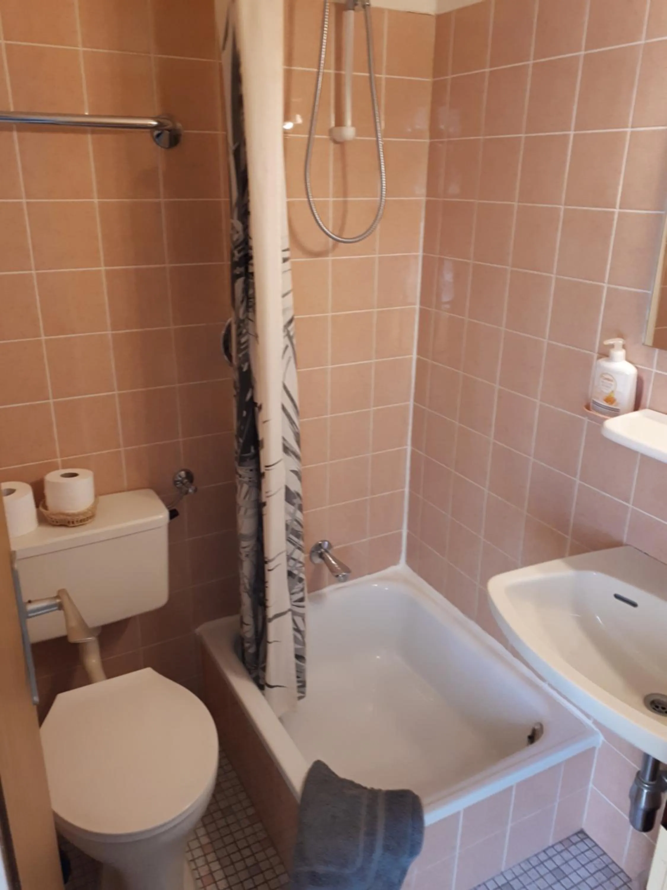 Shower in Pension Yak und Yeti