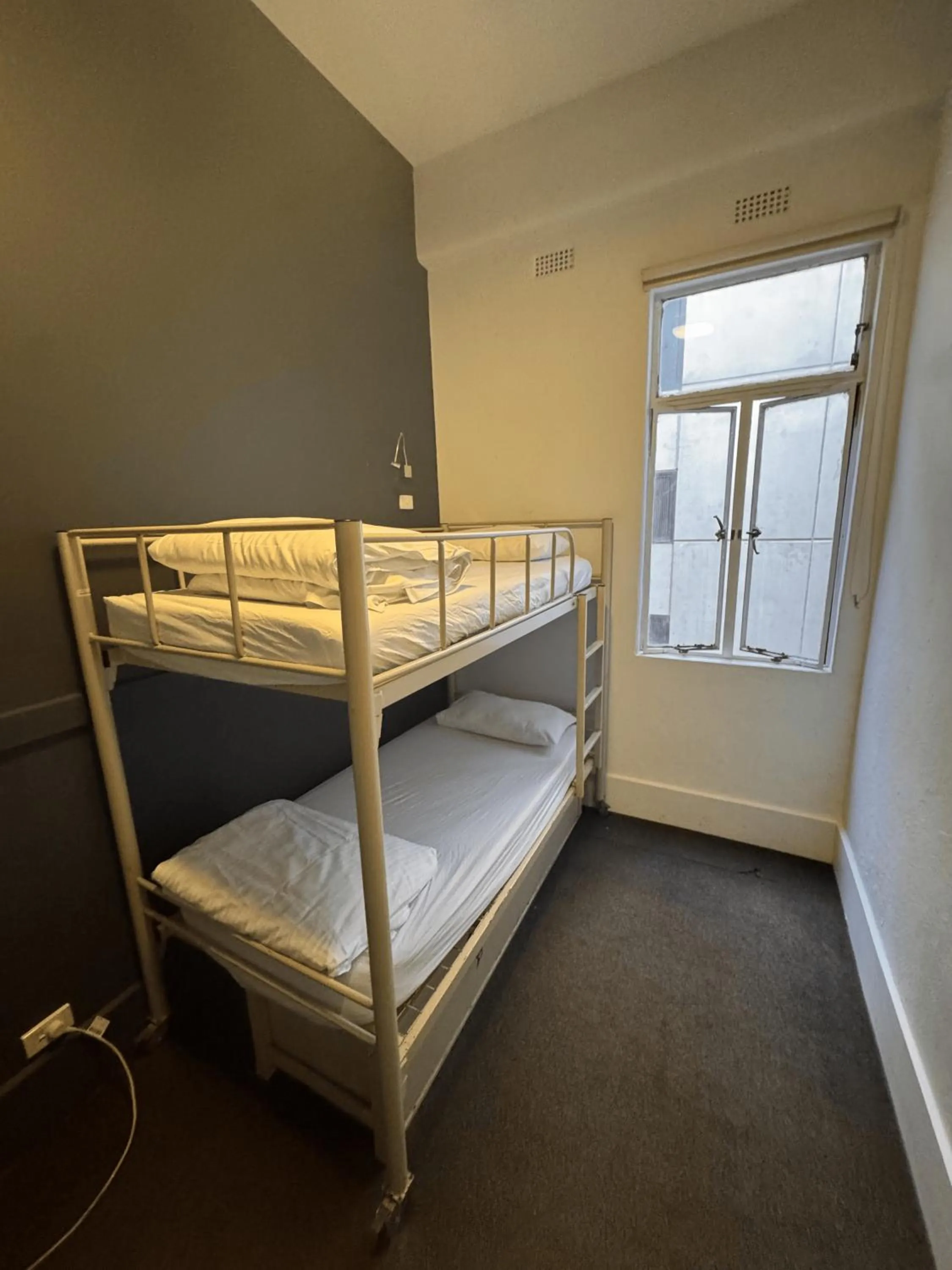 Bedroom, Bed in YHA Melbourne Central