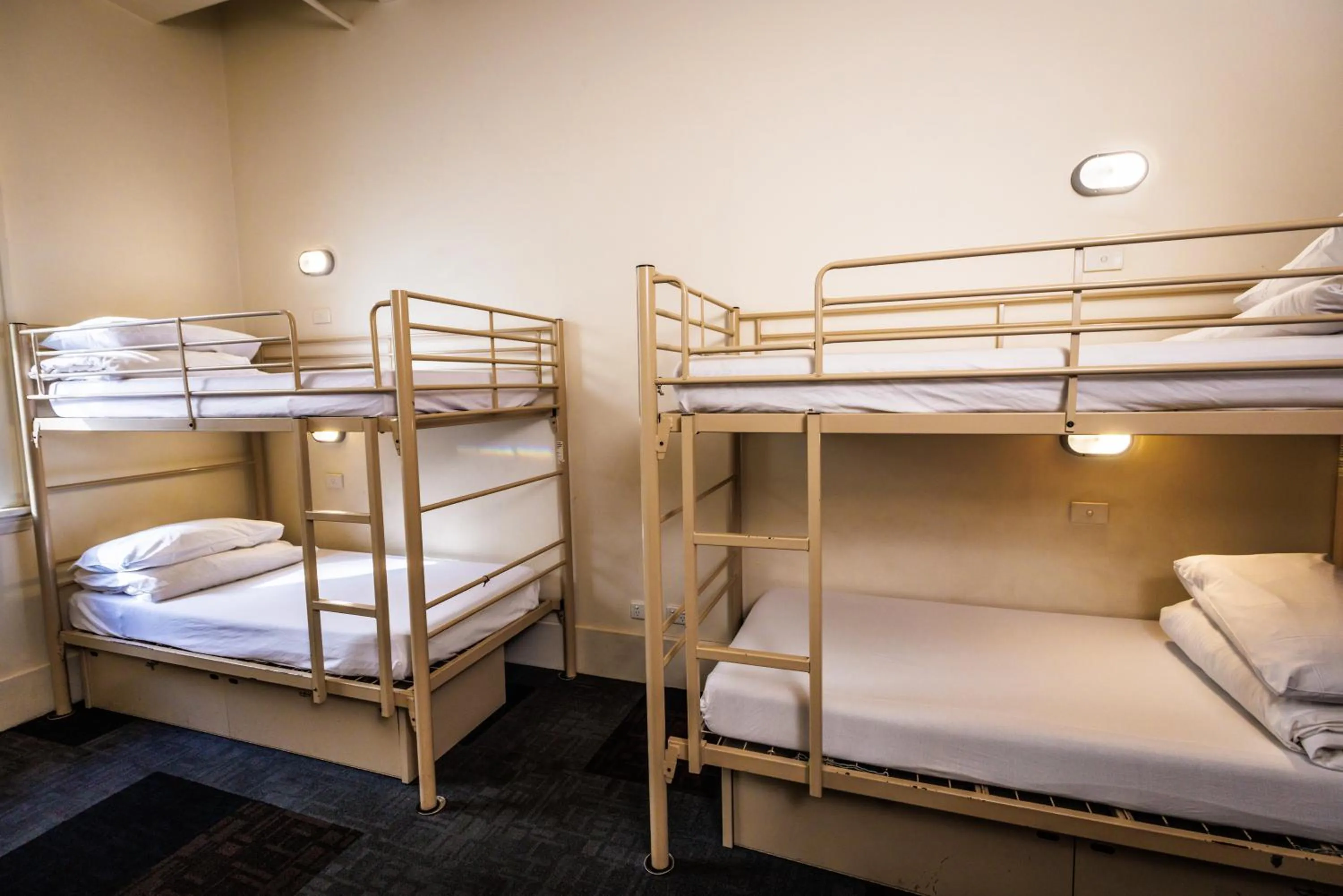 Bedroom, Bed in YHA Melbourne Central