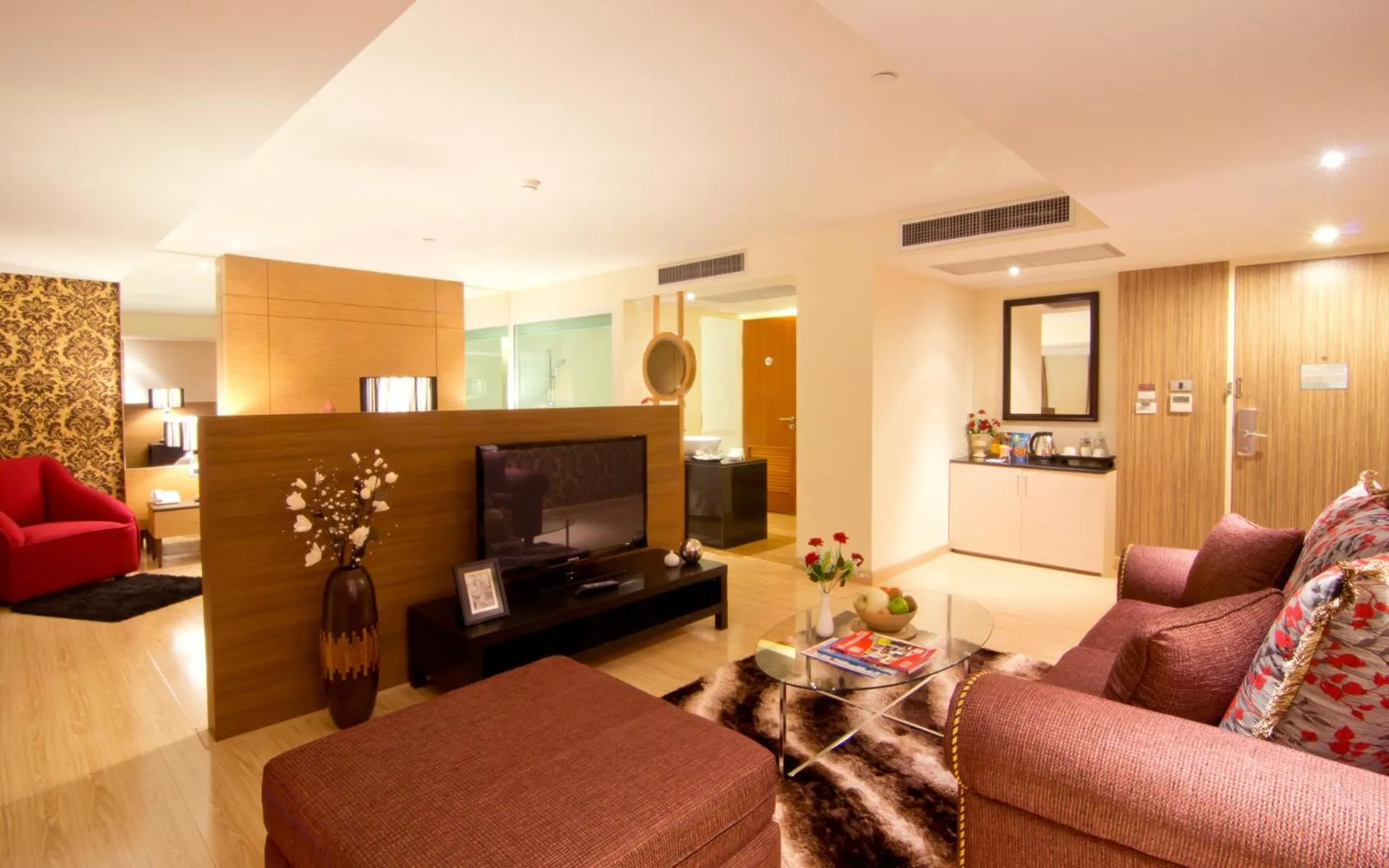 Living room in Grand Lord Boutique Hotel -Srinakarin