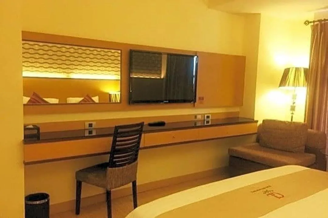 Bed in Grand Lord Boutique Hotel -Srinakarin