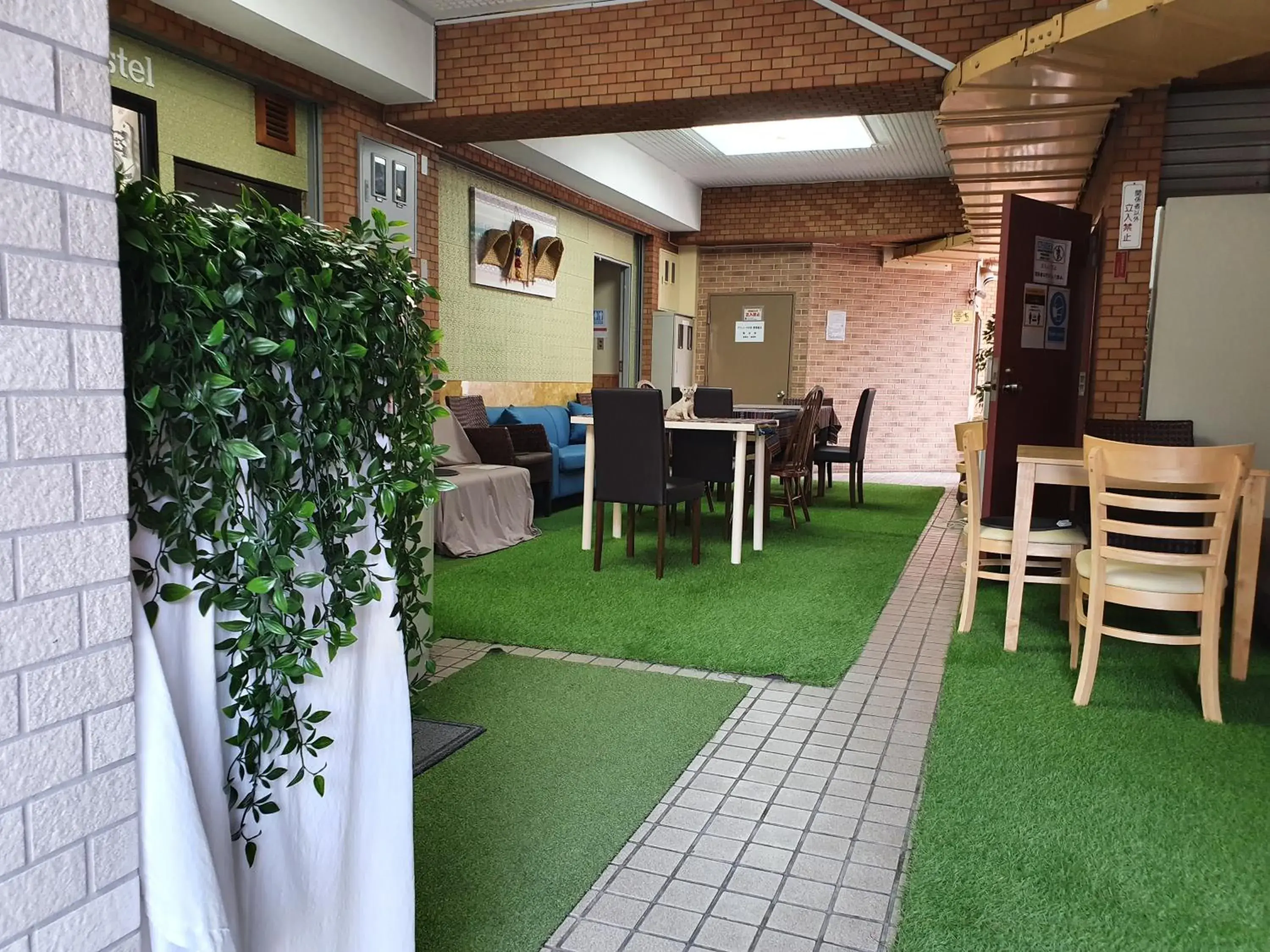 Female Only Single Room with Shared Shower and Toilet in Shinjuku Sky hostel Female Only Single Room with Shared Shower and Toilet in Shinjuku Sky hostel