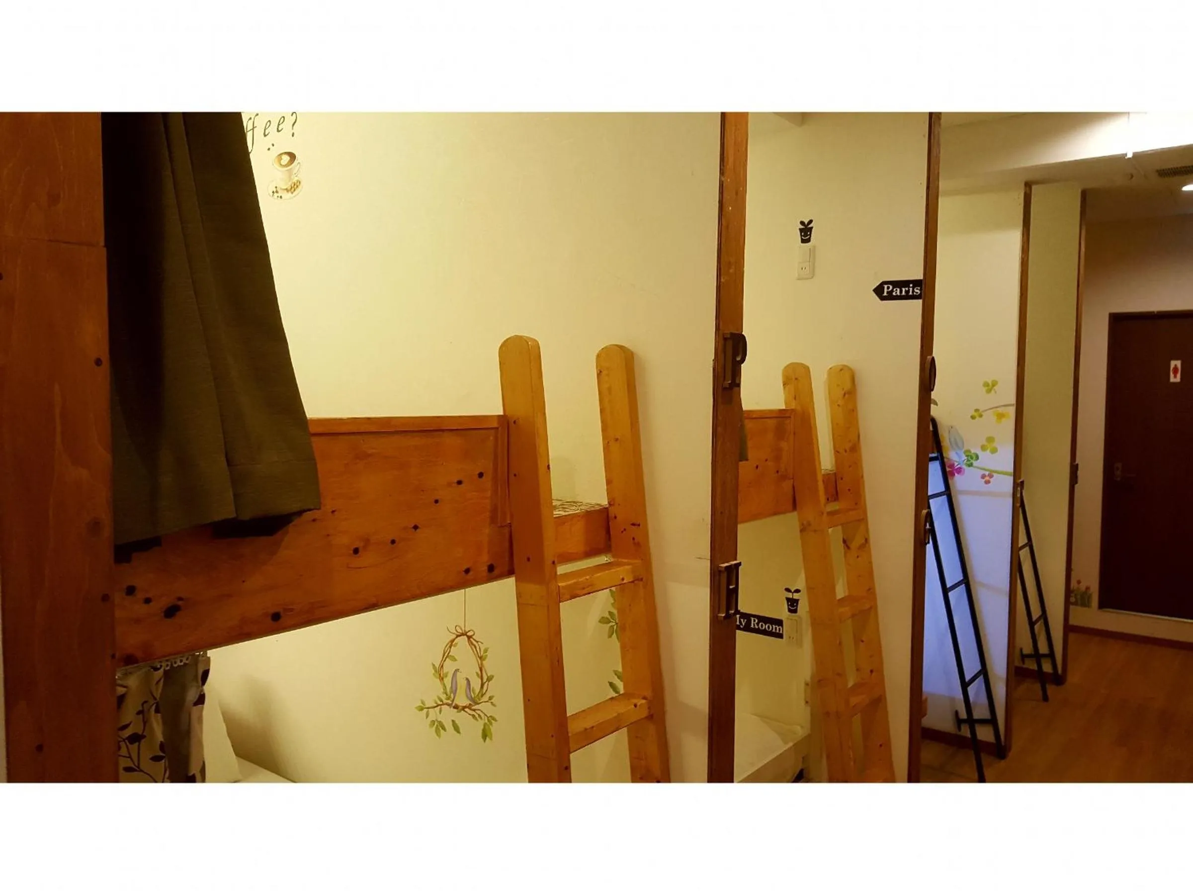 Bed in Shinjuku Sky hostel