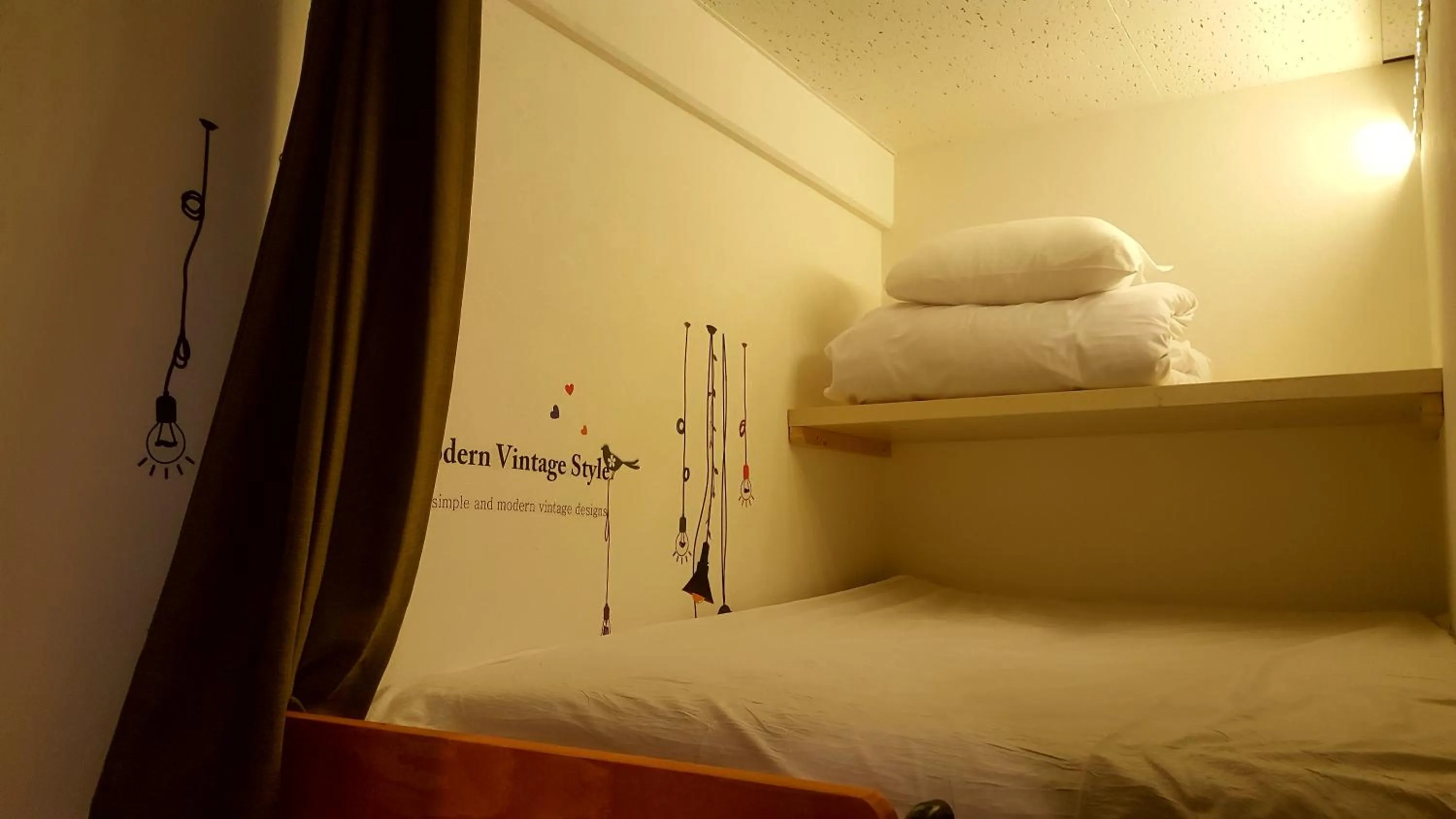 Bed in Shinjuku Sky hostel