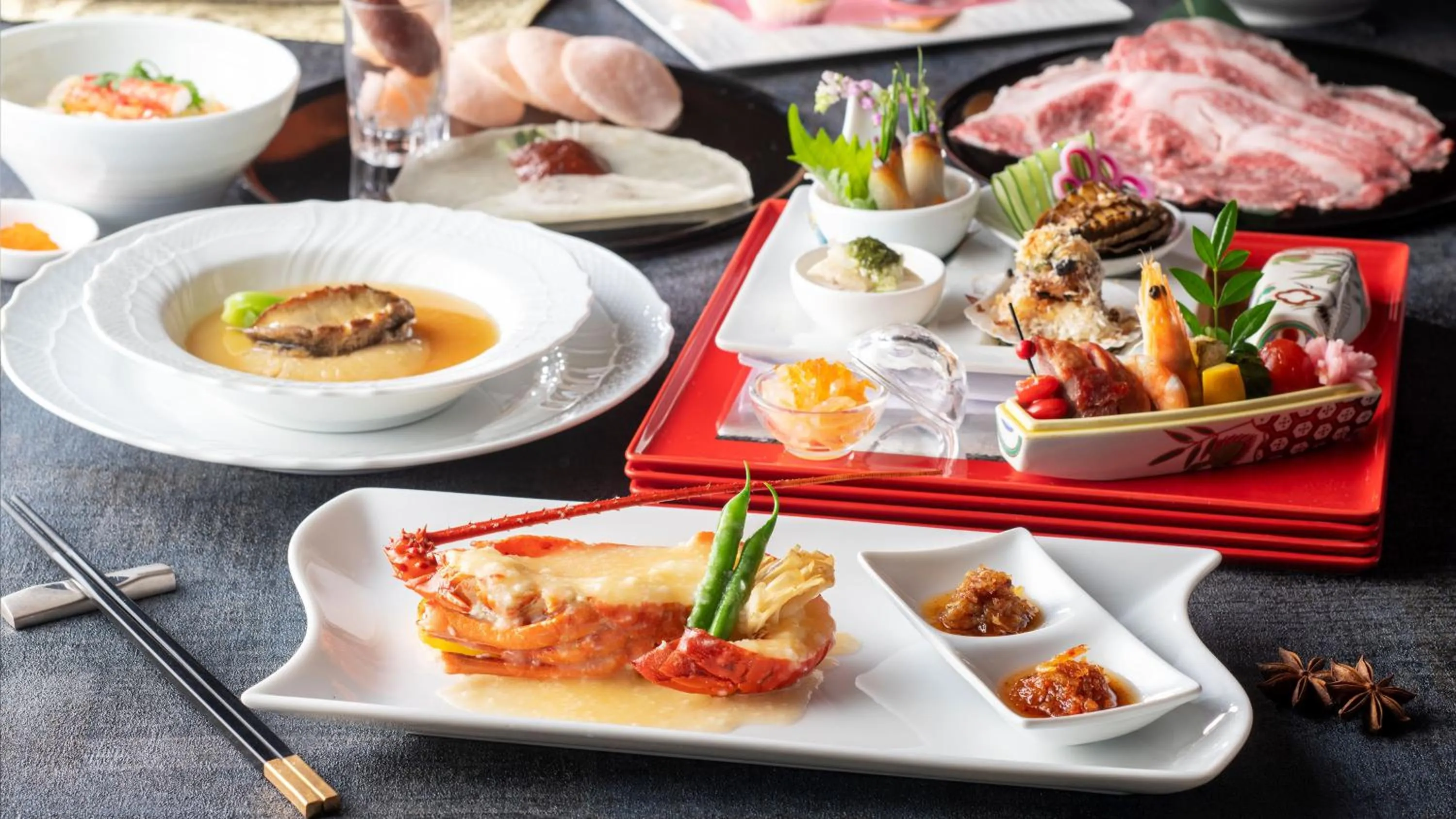 Restaurant/places to eat in InterContinental Yokohama Grand by IHG