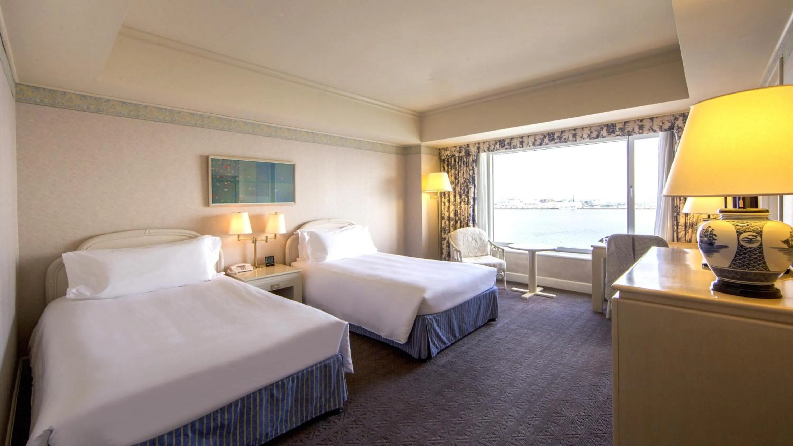 Photo of the whole room, Bed in InterContinental Yokohama Grand by IHG