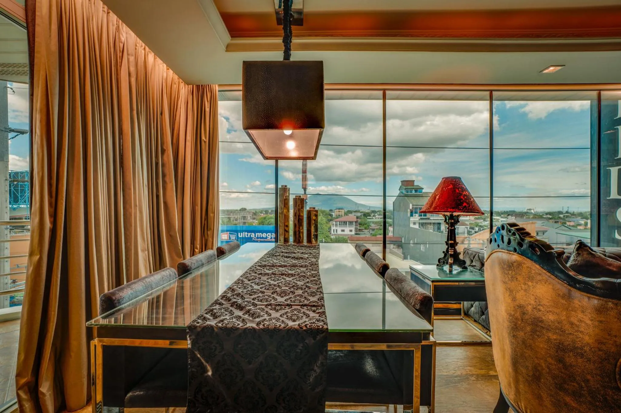 Fields Plaza Hotel by ABC