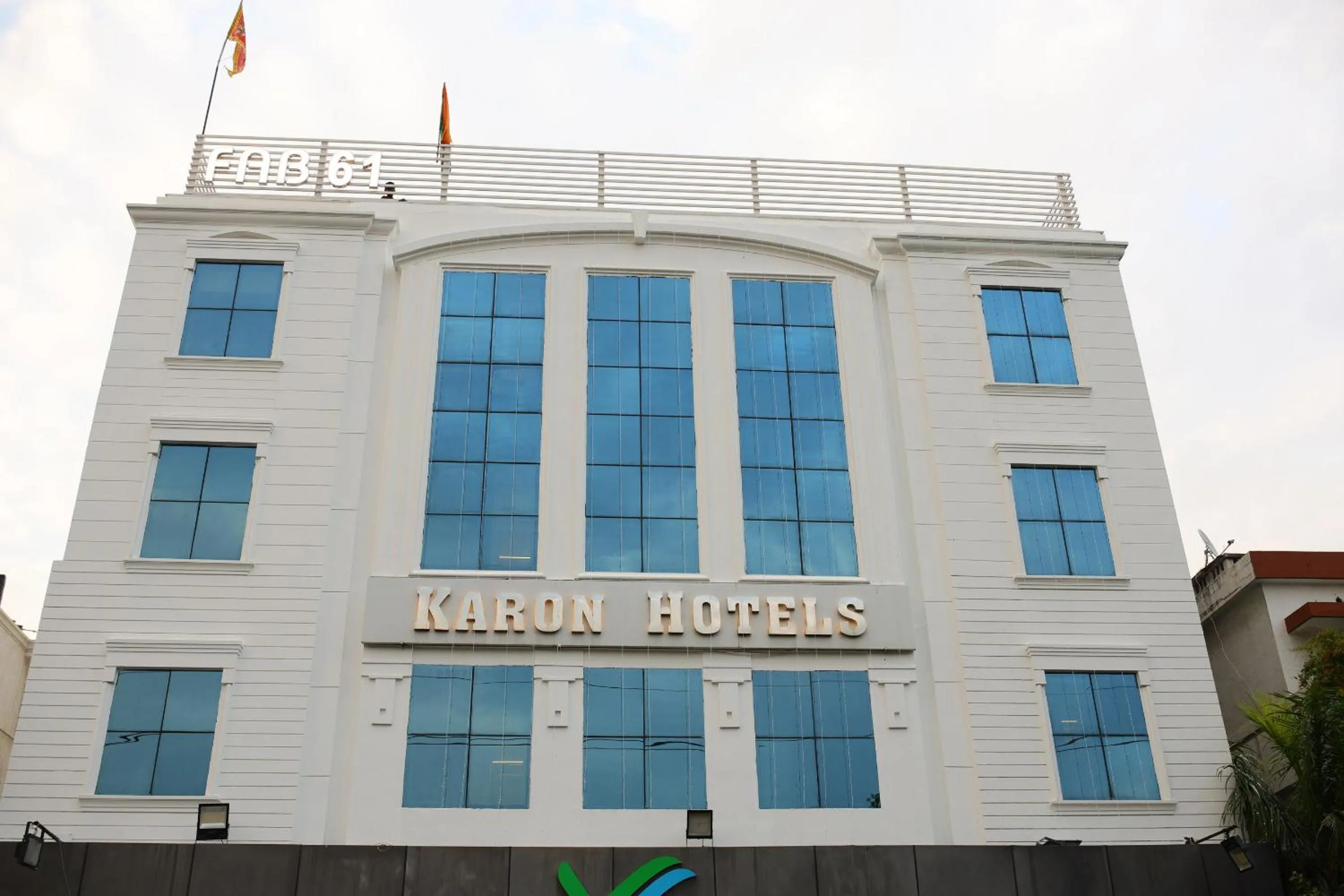 Property building in Karon Hotels - Lajpat Nagar