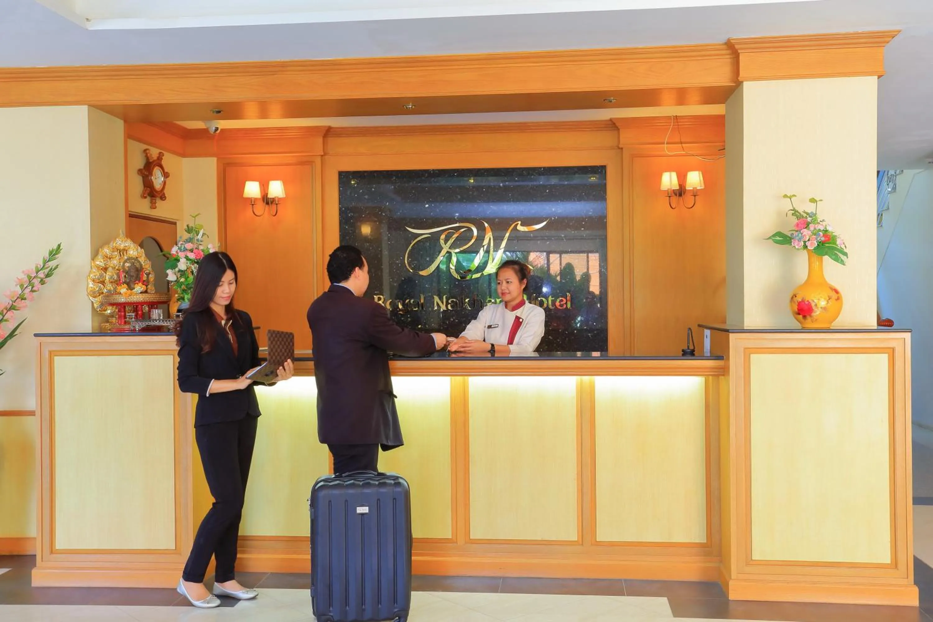 Lobby or reception in Royal Nakhara Hotel and Convention Centre