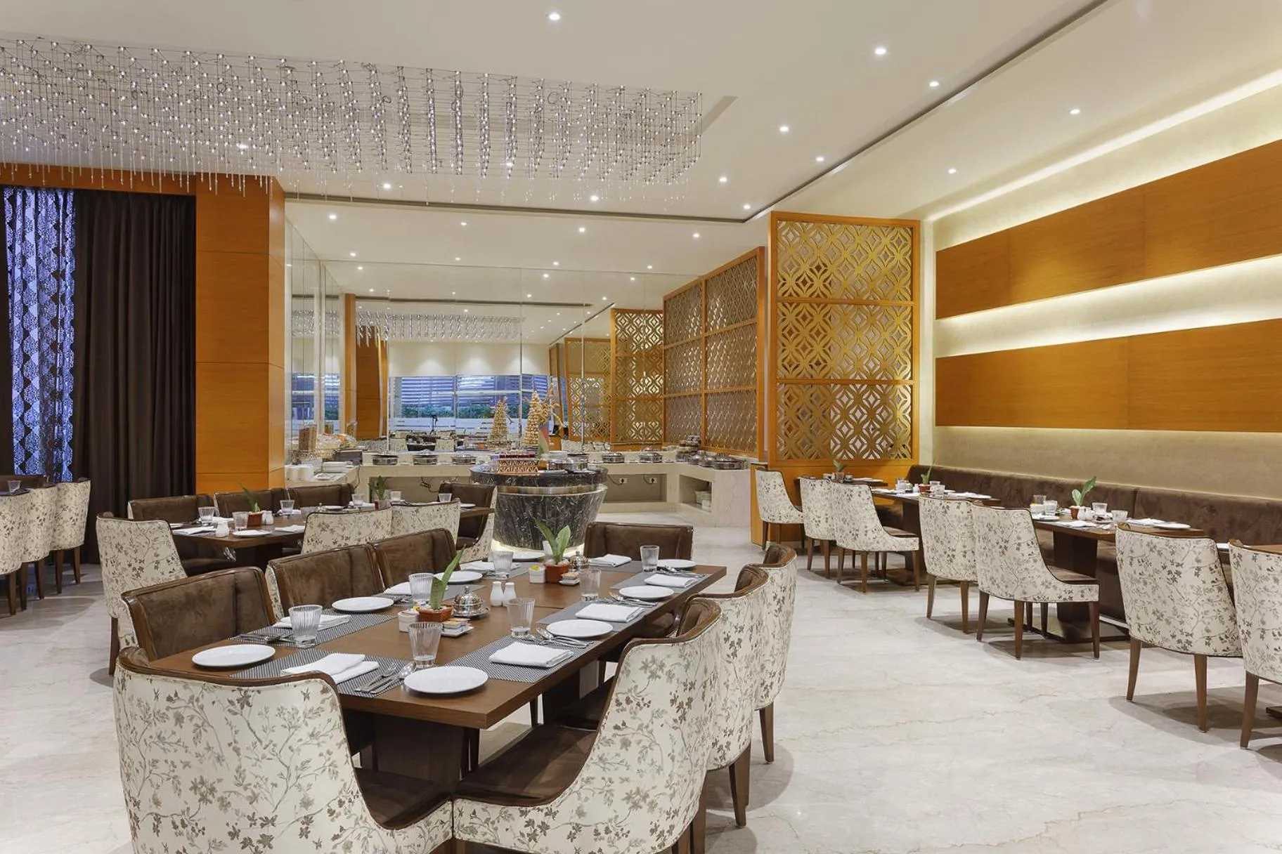 Breakfast in Nataraj Sarovar Portico