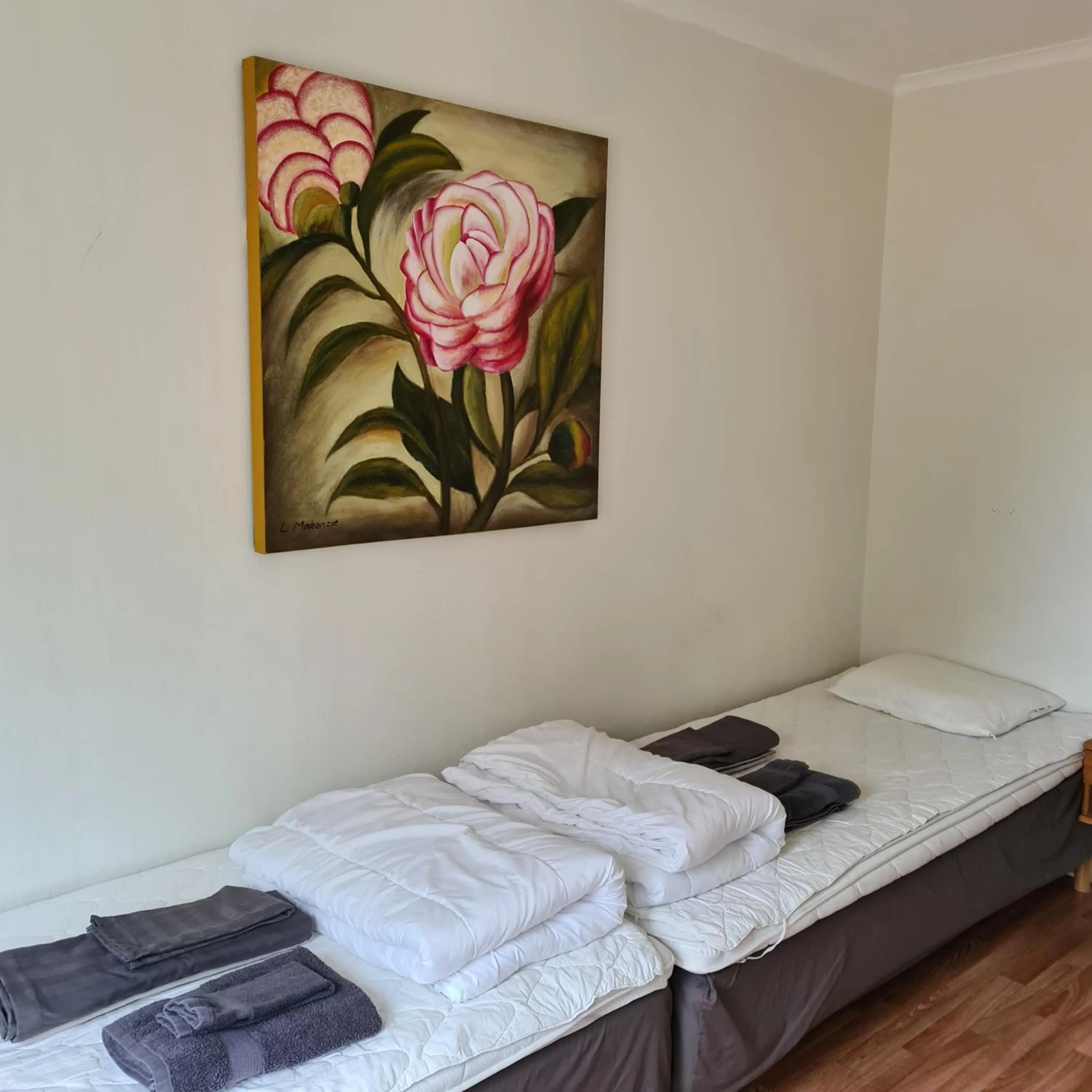 Bed in Kronobergshed vandrarhem och kursgård