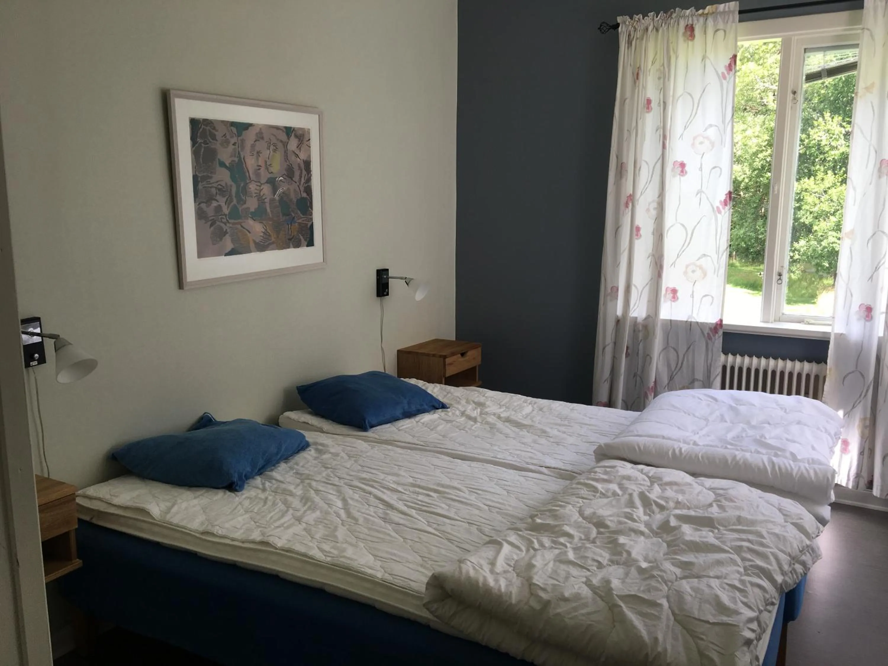 Bed in Kronobergshed vandrarhem och kursgård