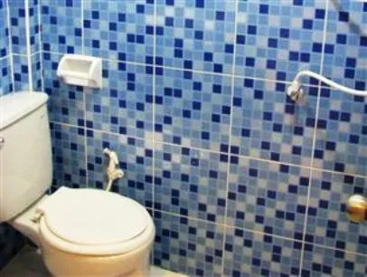 Toilet in Krabi Discovery Resort