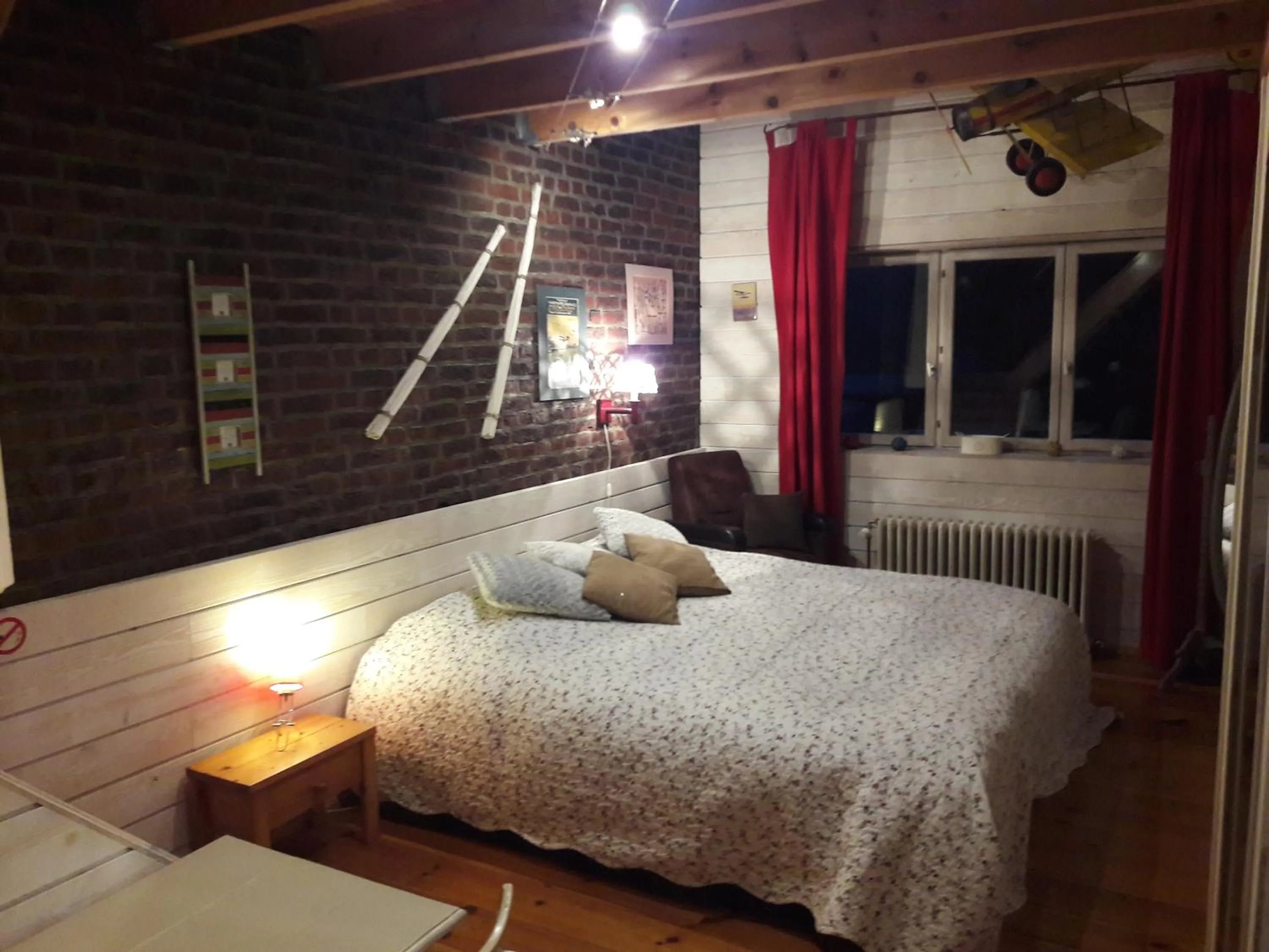 Bed in B&B Le Bonimenteur