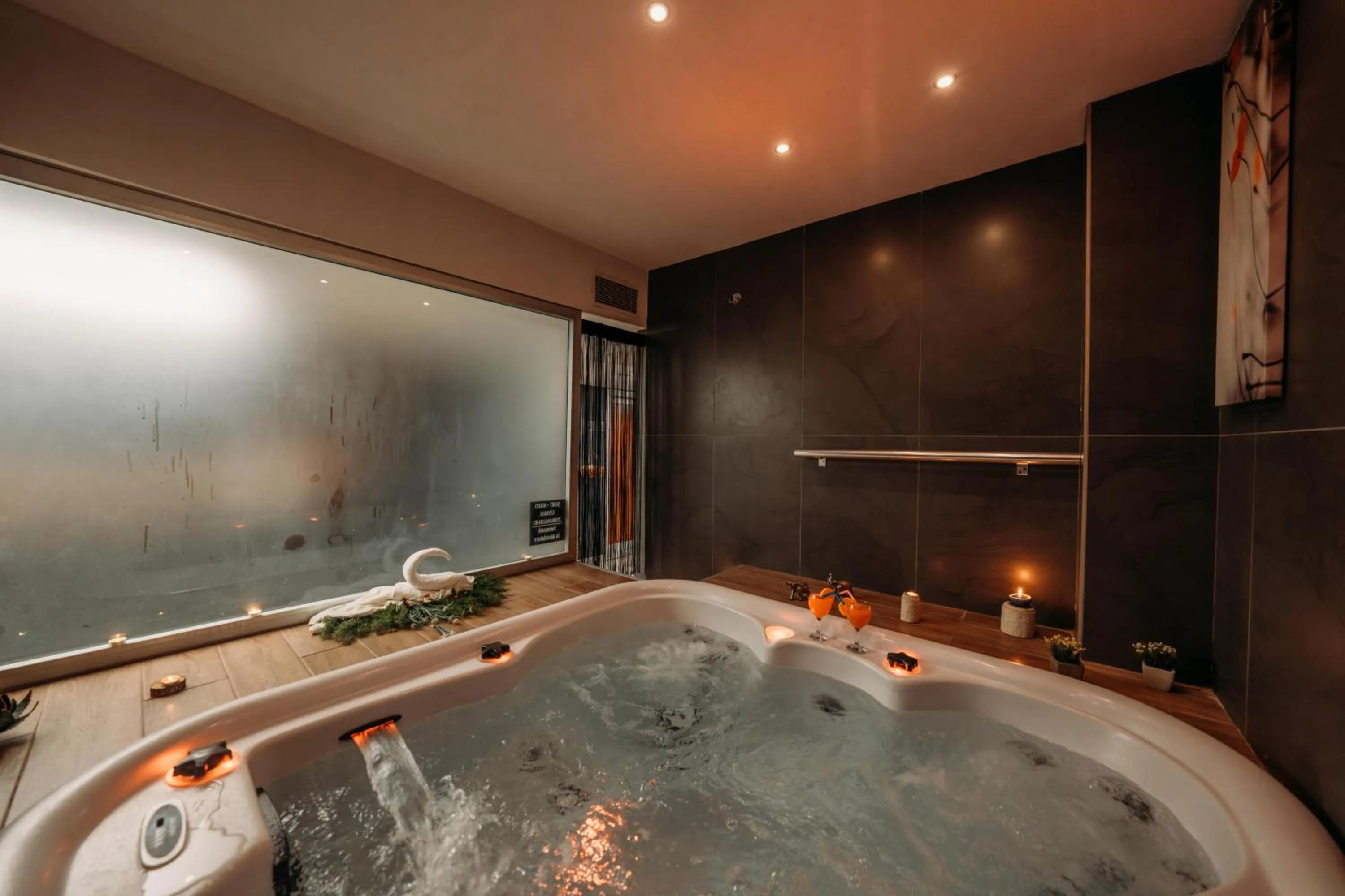 Bath in Alfa Suites & SPA