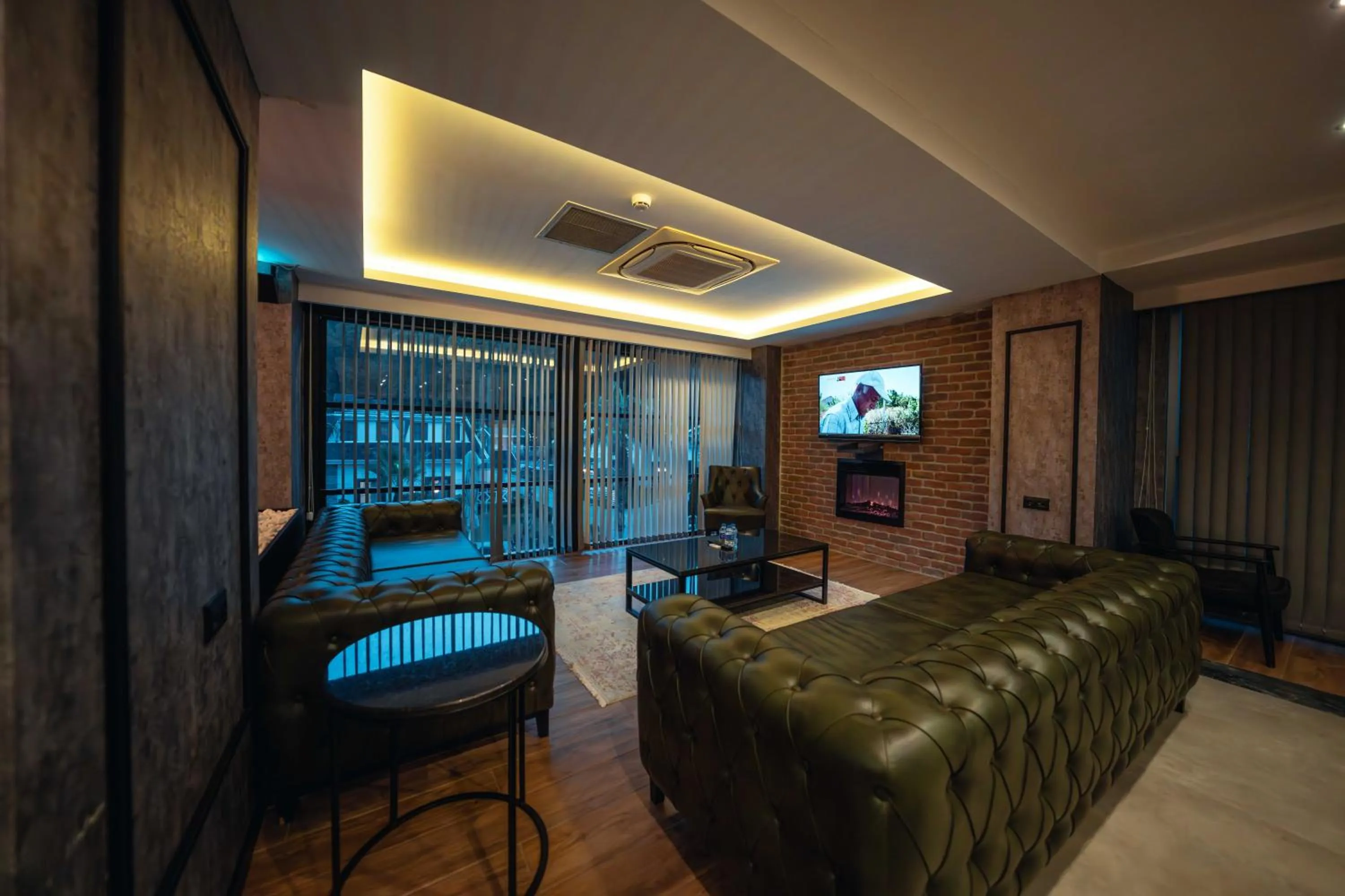 Meeting/conference room in Alfa Suites & SPA