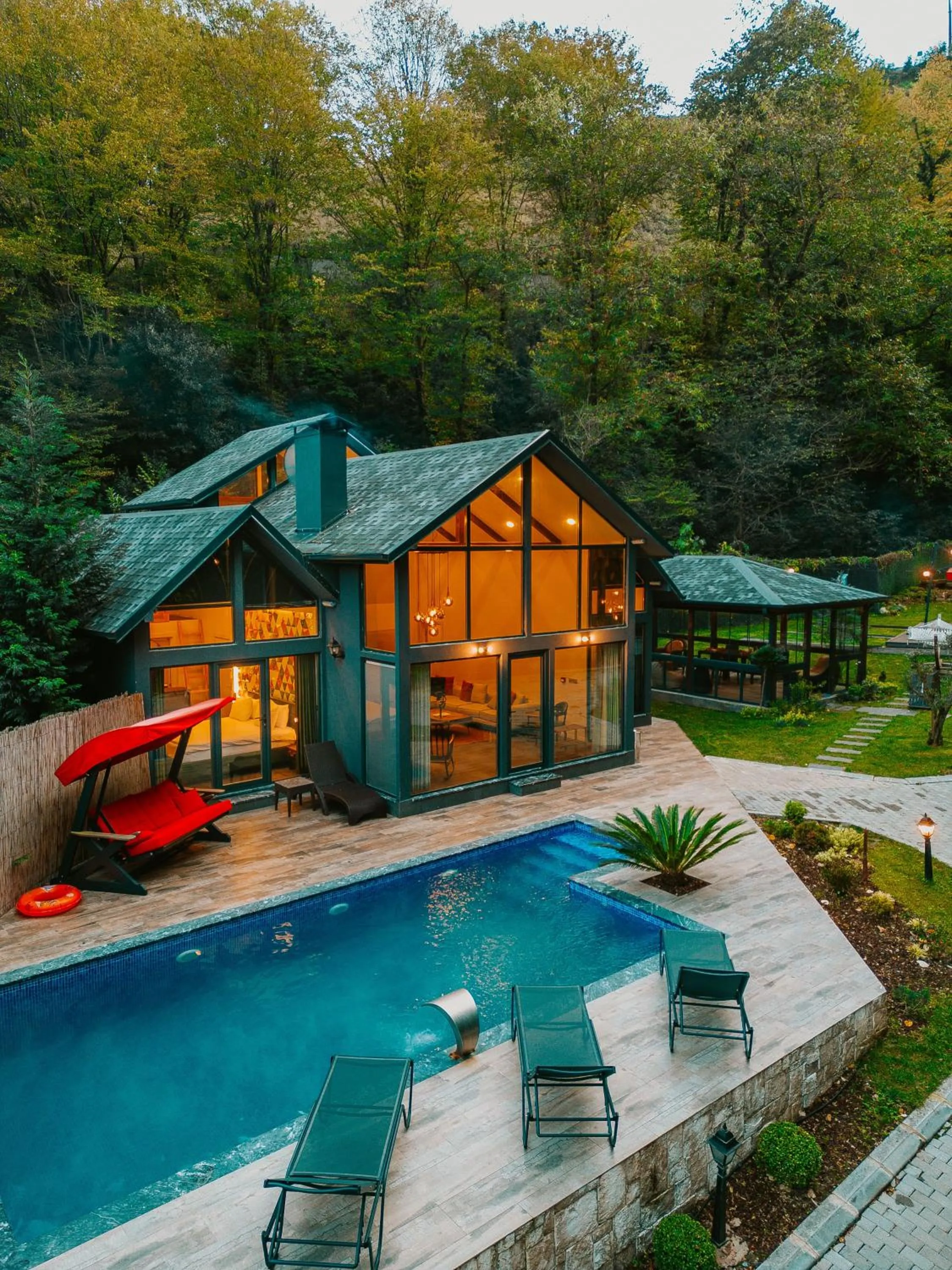 Swimming pool in Alfa Suites & SPA