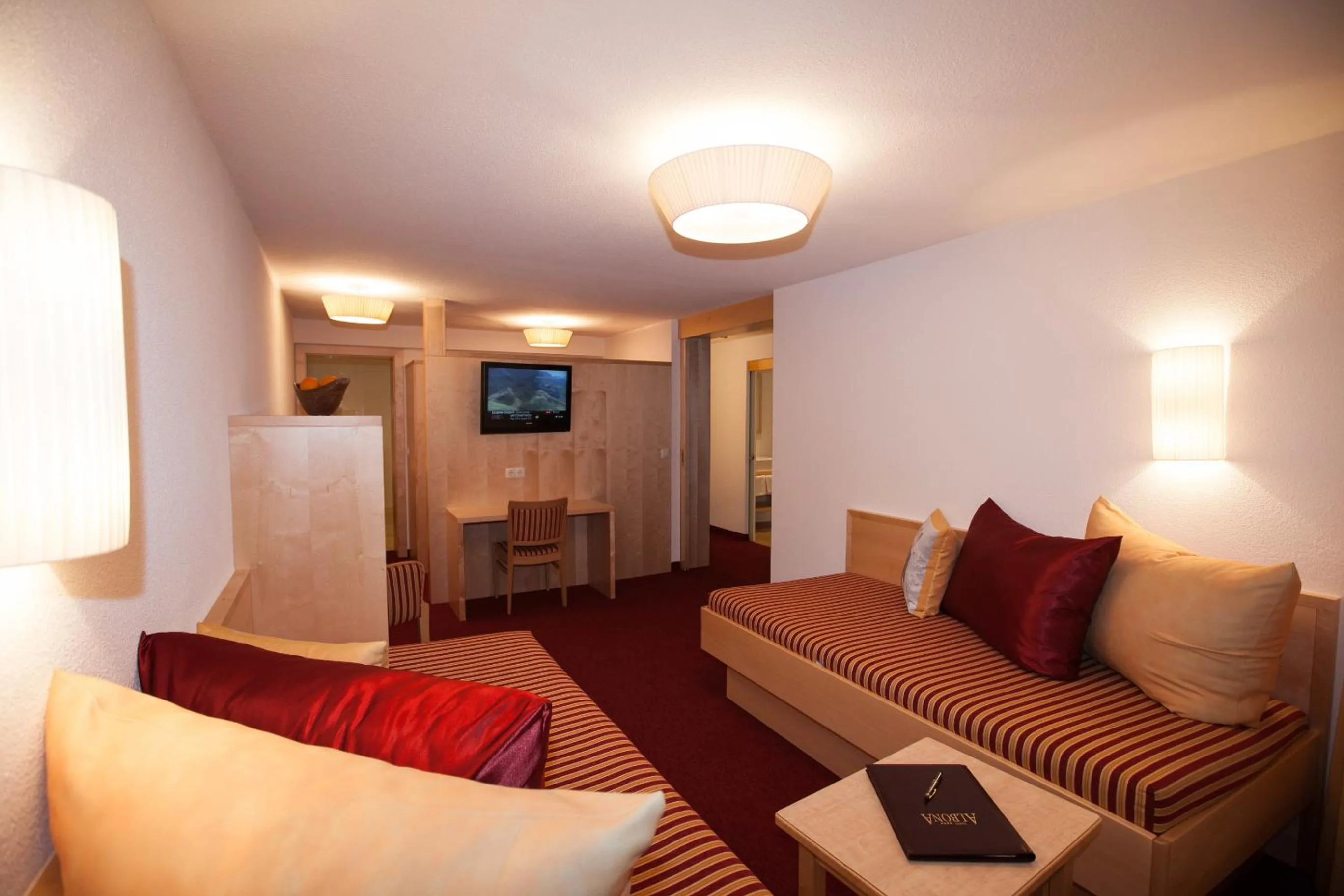 Photo of the whole room in Hotel Albona