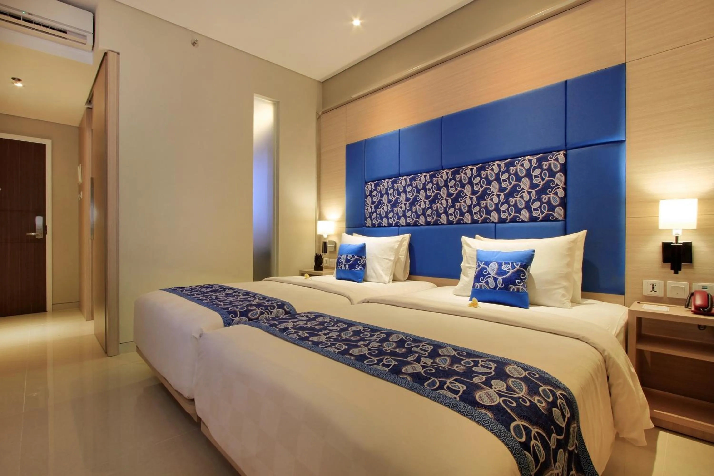 Bed in Ohana Hotel Kuta