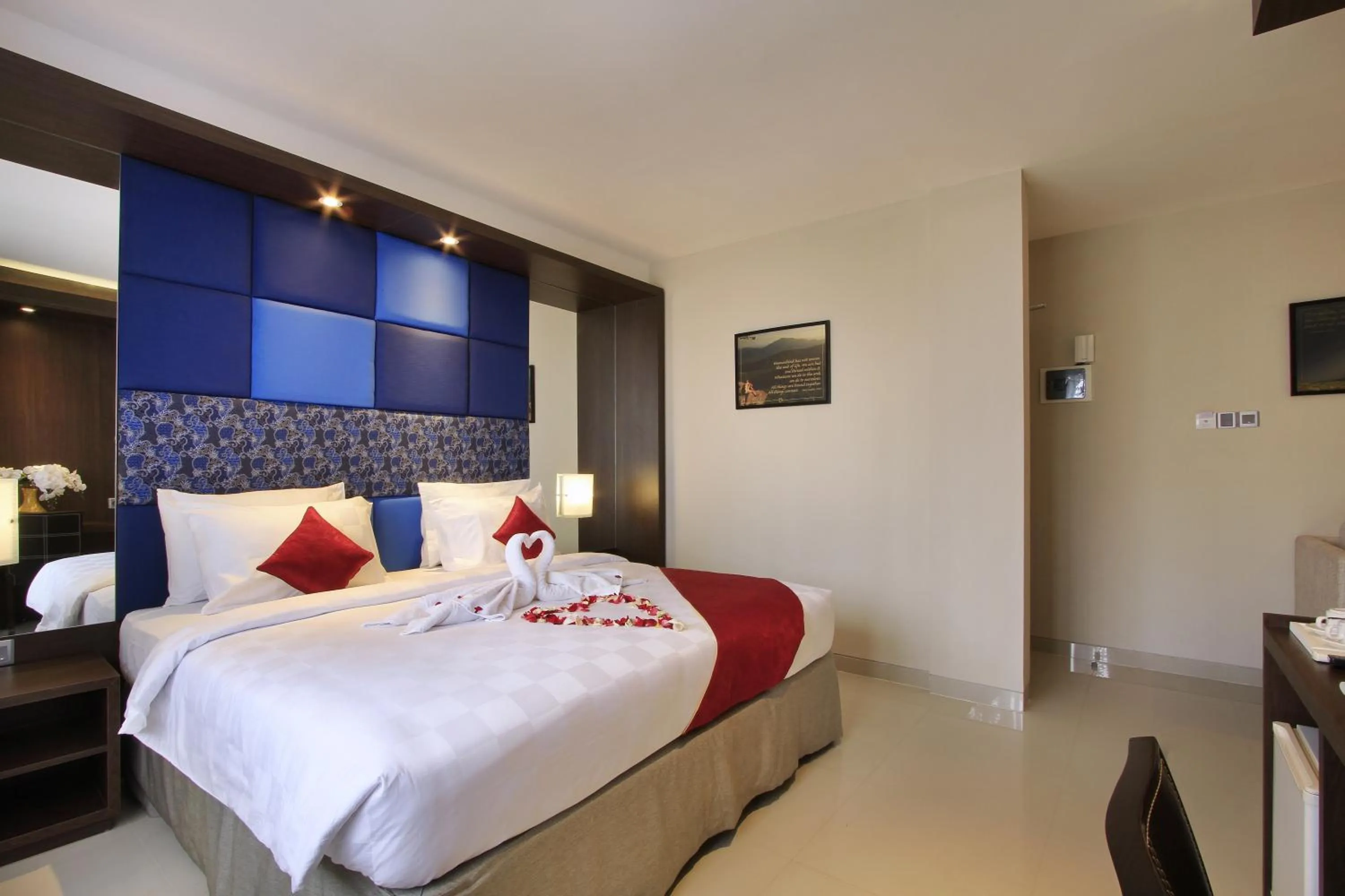 Day, Bed in Ohana Hotel Kuta