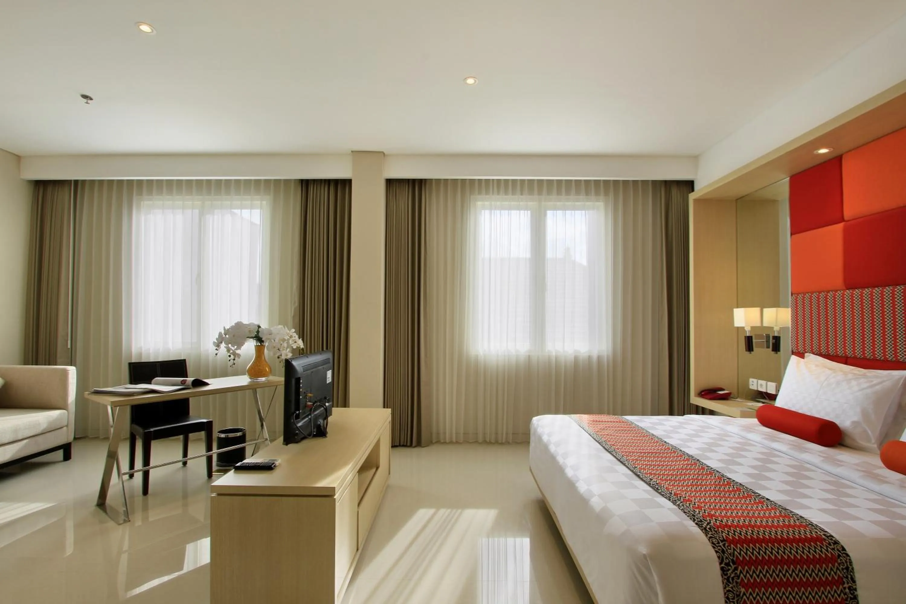Day, Bed in Ohana Hotel Kuta