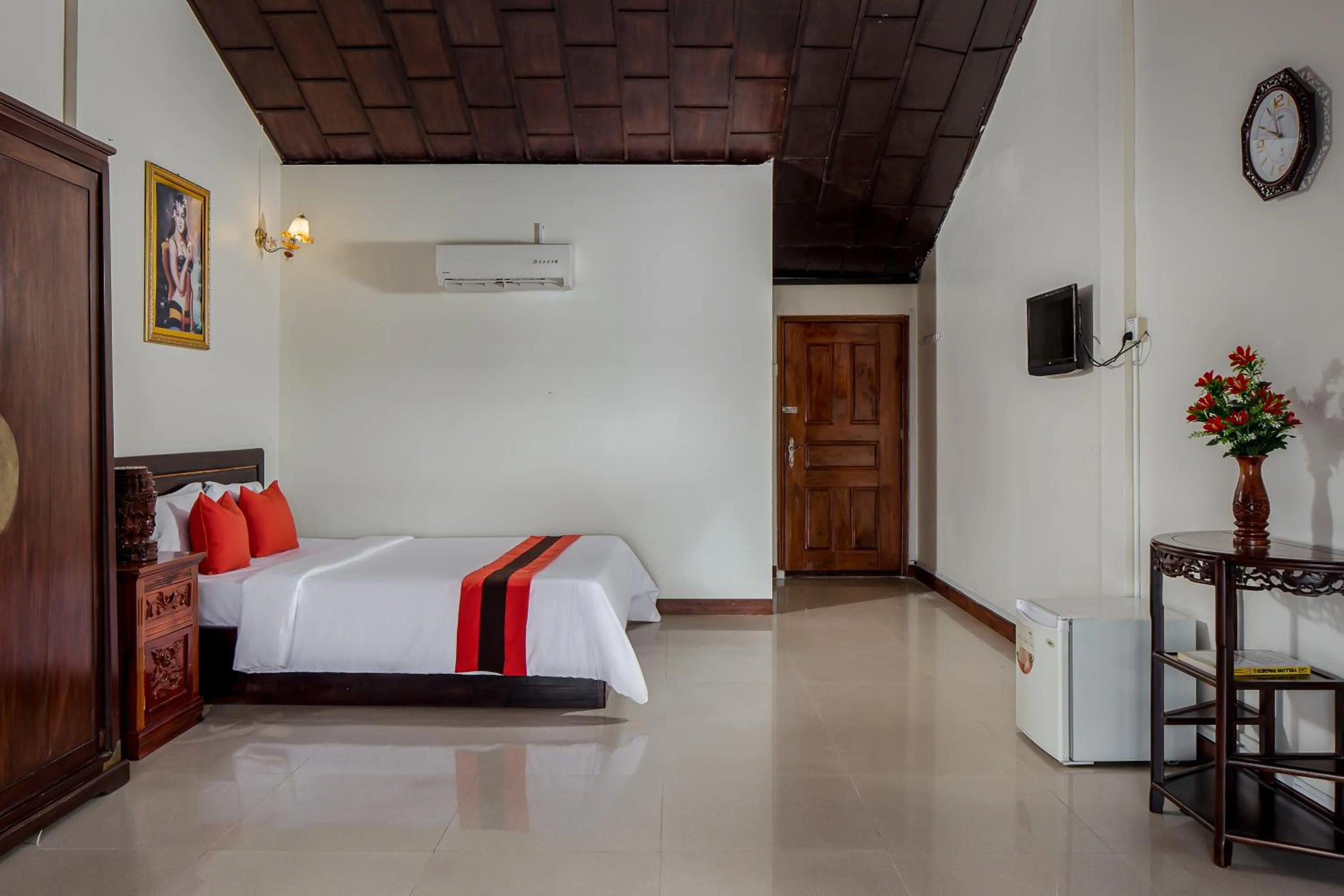 Bedroom, Bed in Angkor Mithona Guesthouse