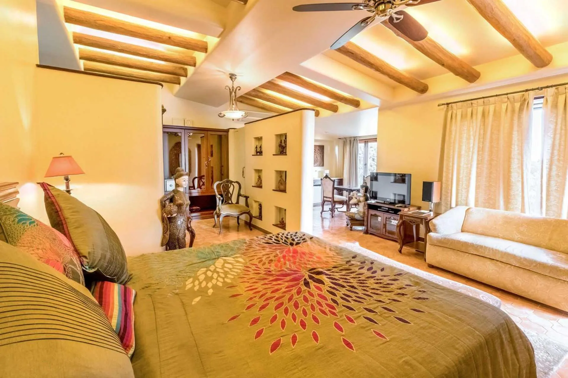 TV and multimedia, Bed in Ramsukh Resorts and Spa