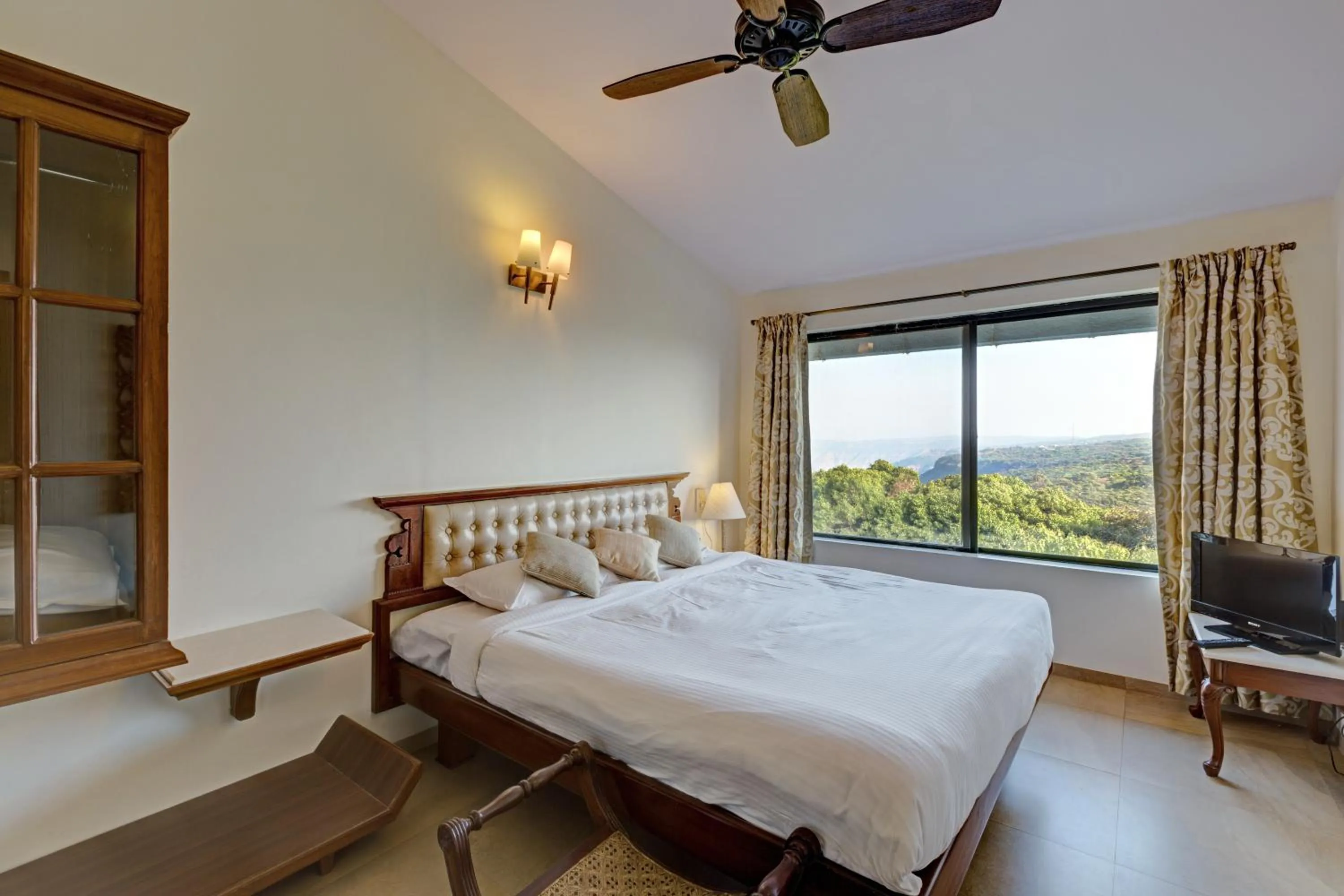 Photo of the whole room, Bed in Ramsukh Resorts and Spa