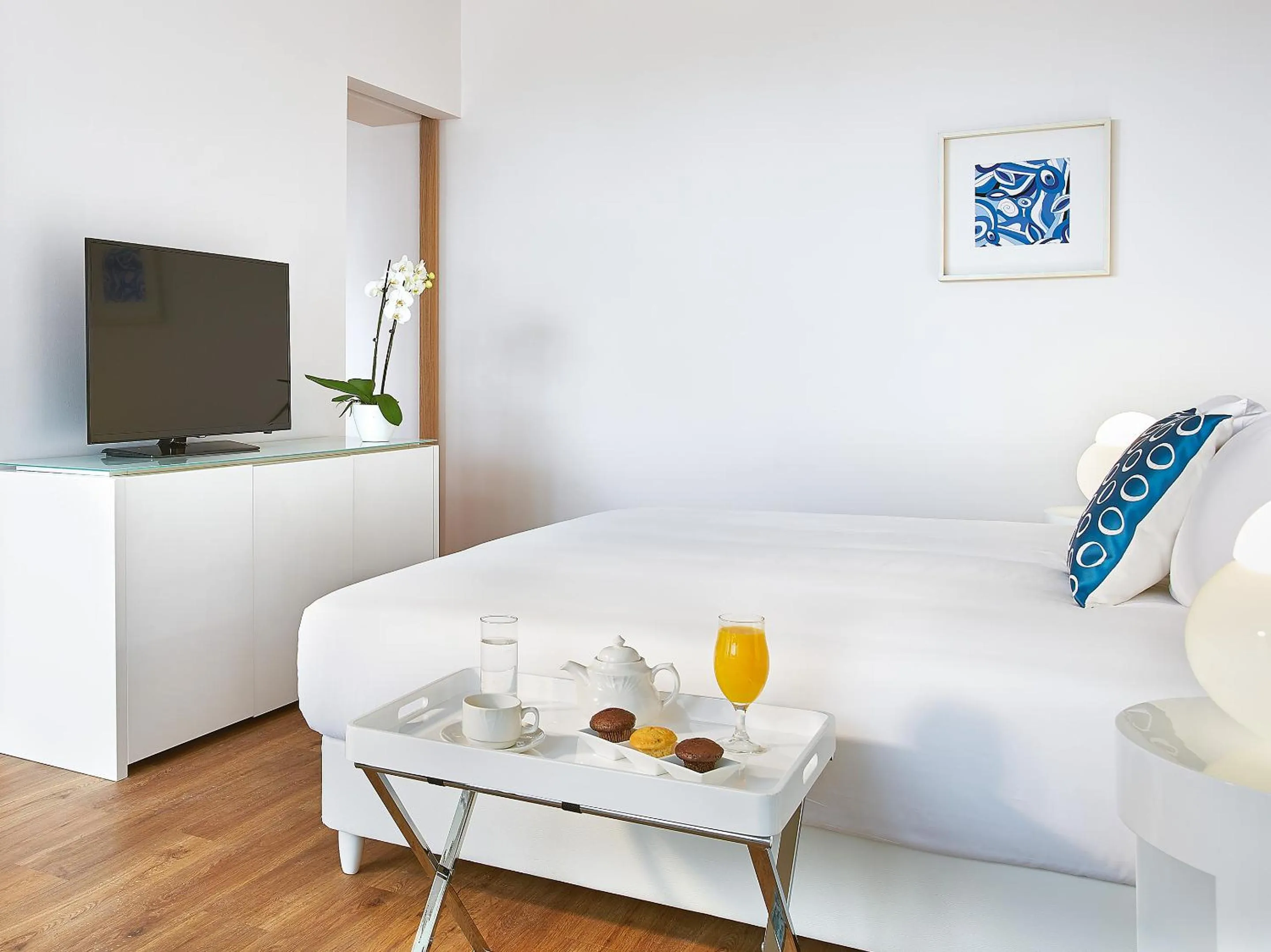 Bed in Grecotel Meli Palace