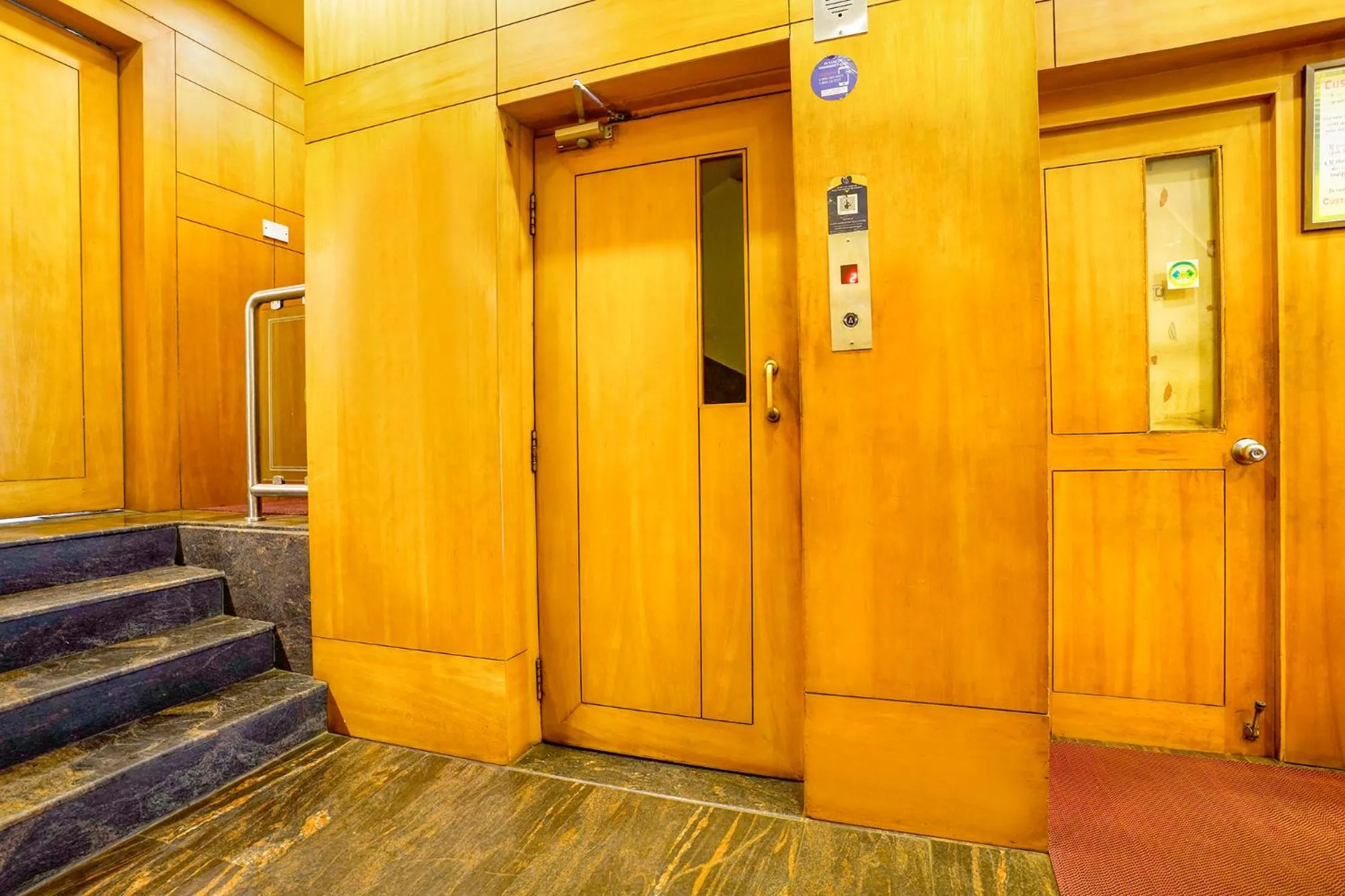 elevator in Fabhotel Manoshanti - Nr Big Daddy Casino