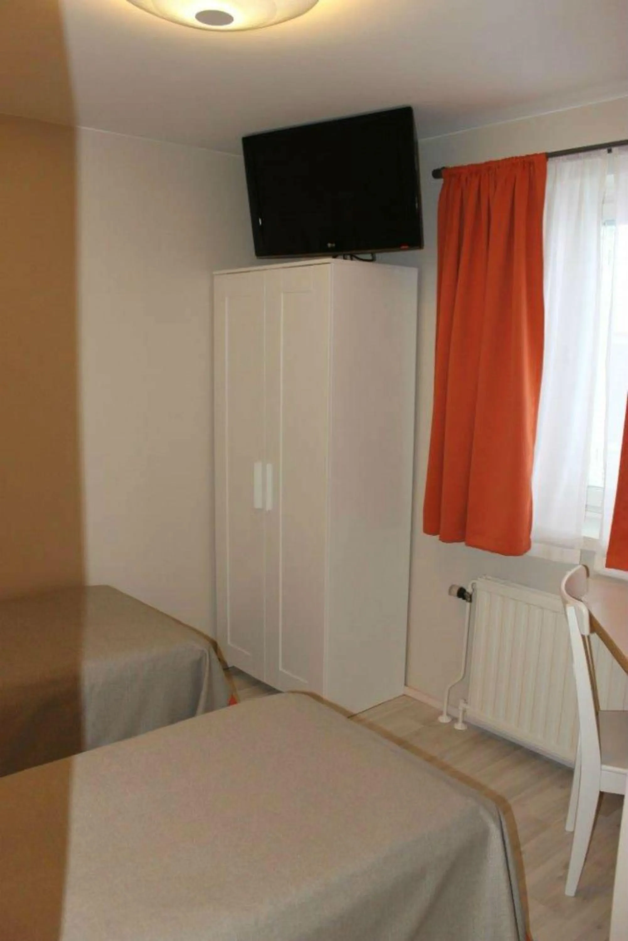 Photo of the whole room, Bed in Motelli Jätkänkolo