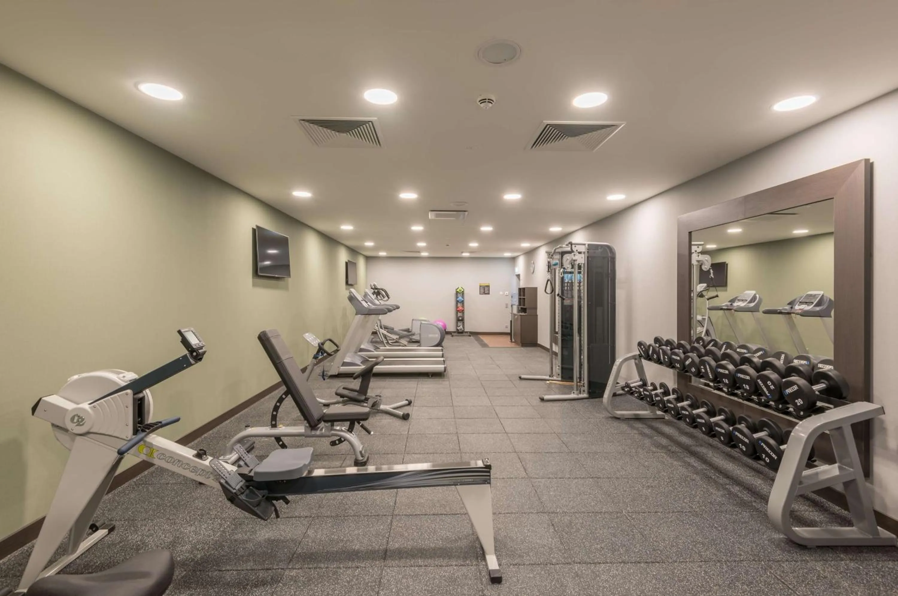 Fitness centre/facilities in Hilton Garden Inn Munich City West