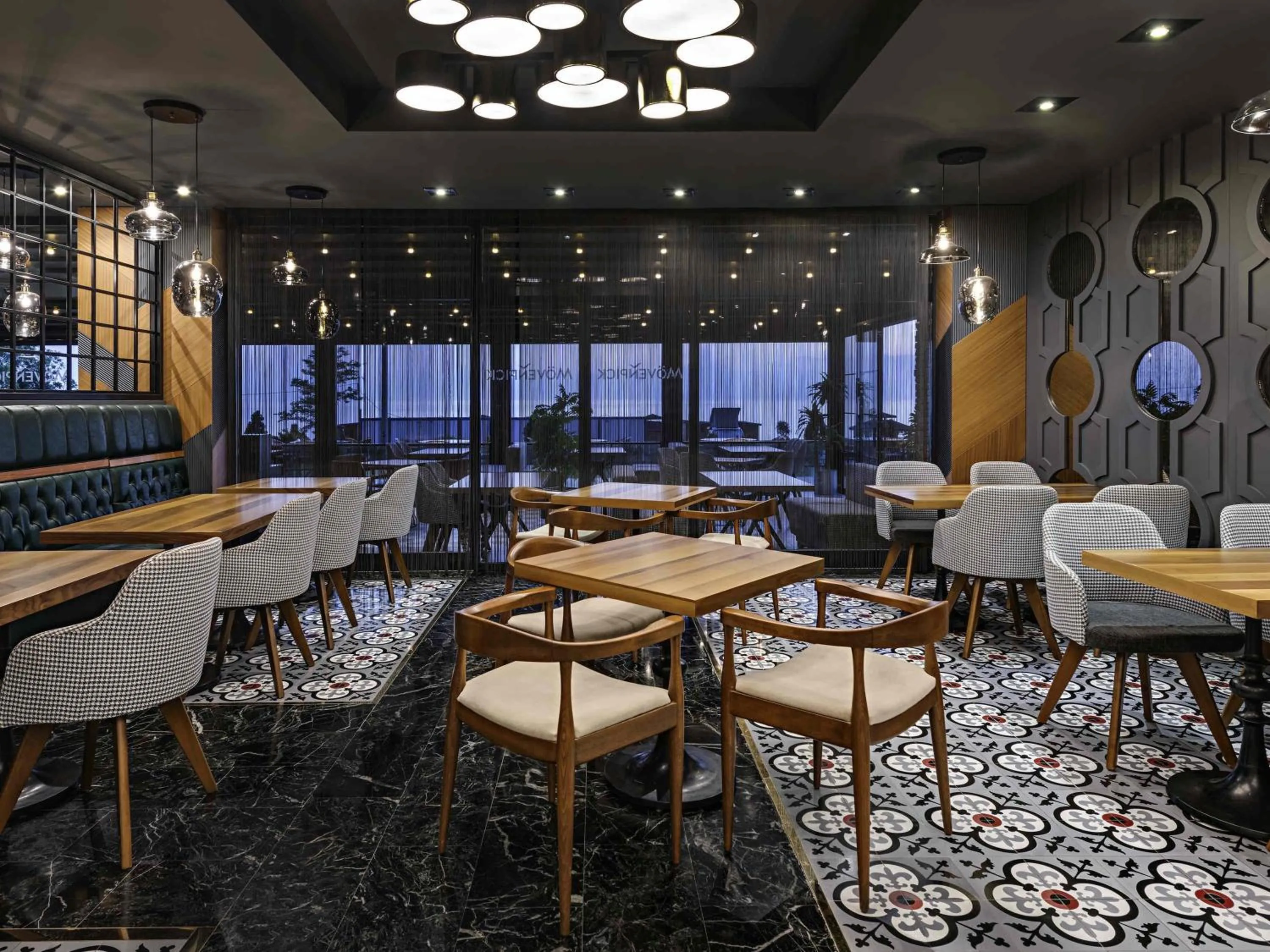 Restaurant/places to eat in Mövenpick Hotel Trabzon