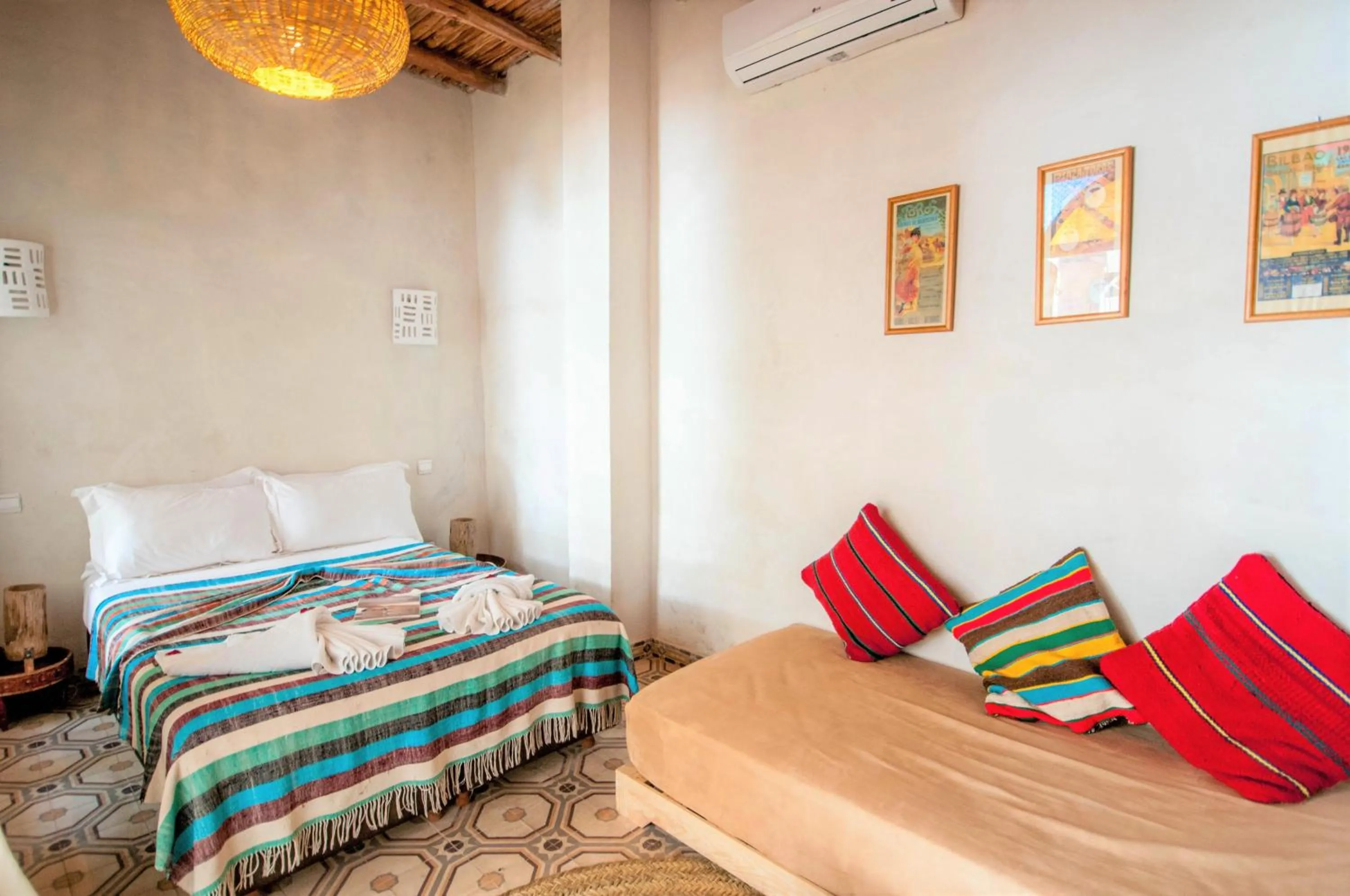 Bed in Riad Villa Almeria Hotel & Spa