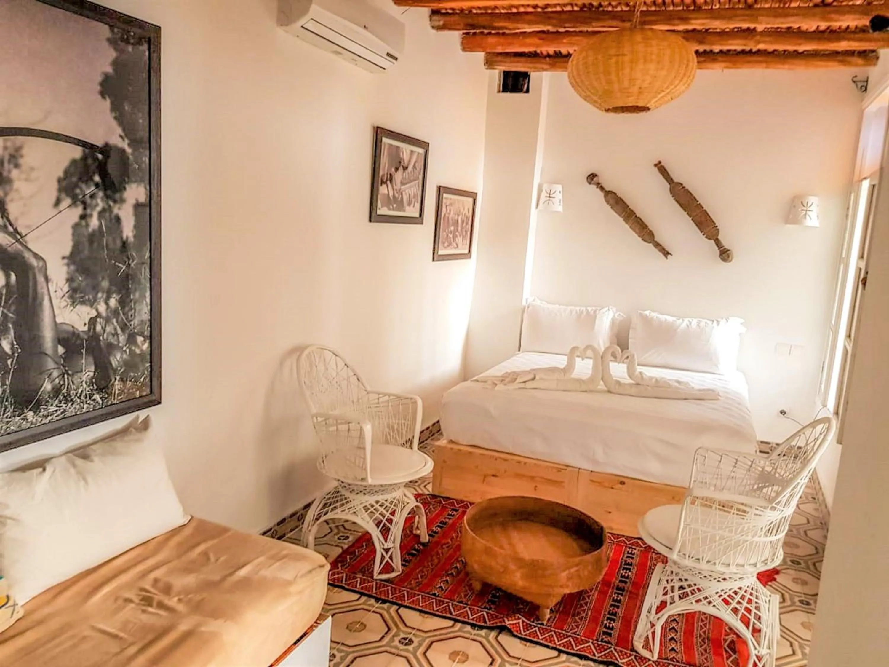 Bed in Riad Villa Almeria Hotel & Spa