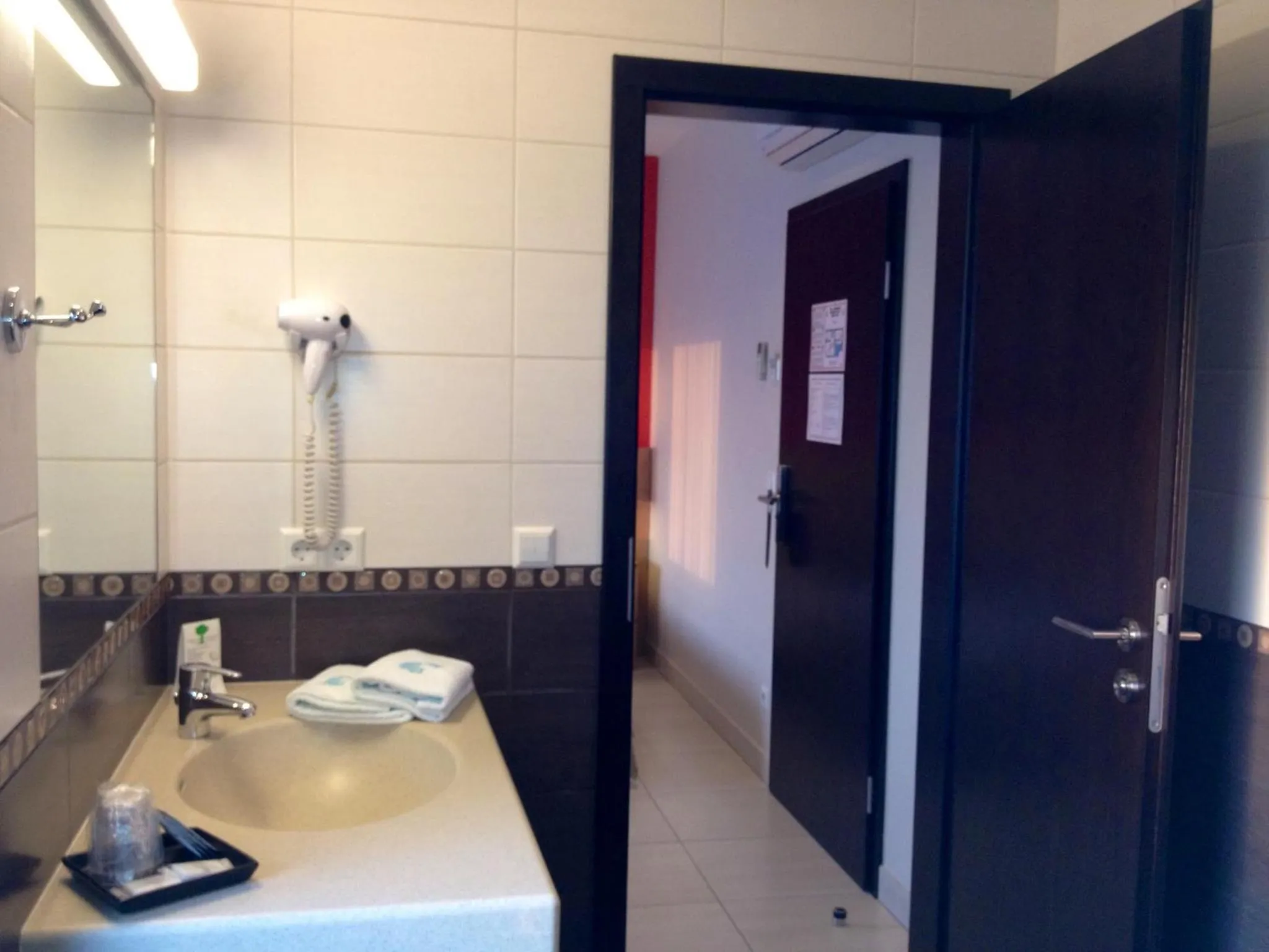 Bathroom in Hotel Pax