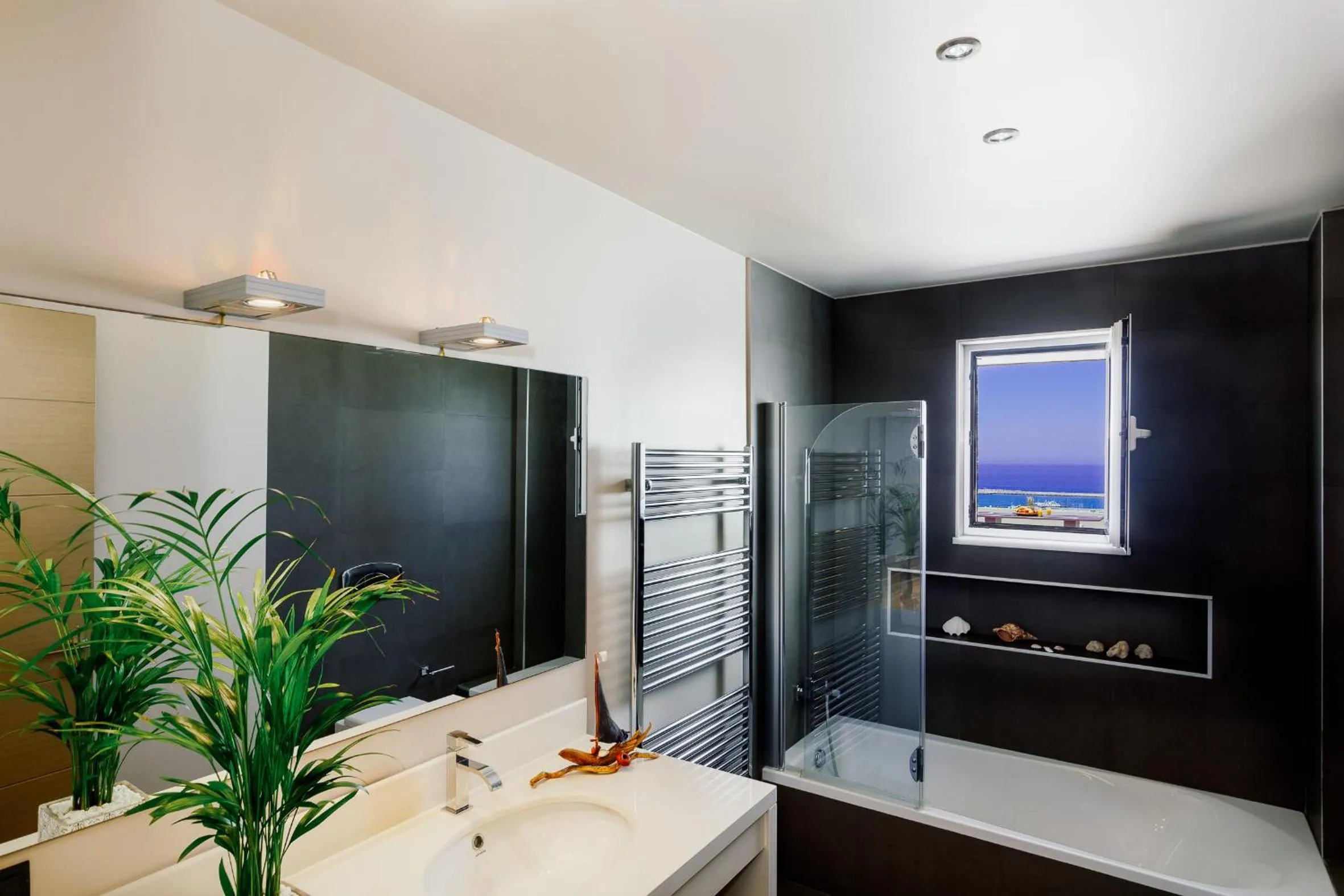 Bathroom in Stelios Penthouse