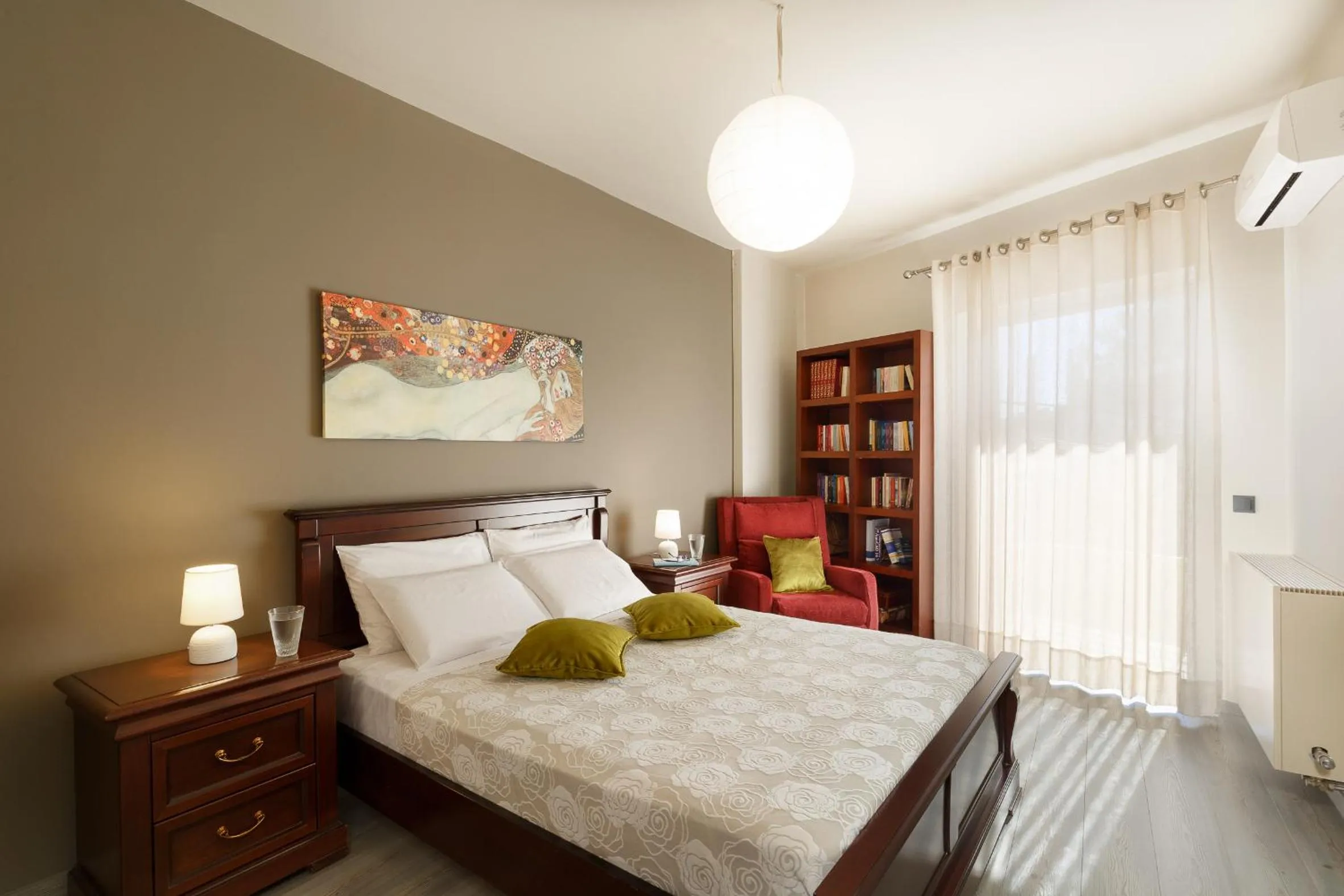 Bedroom, Bed in Stelios Penthouse