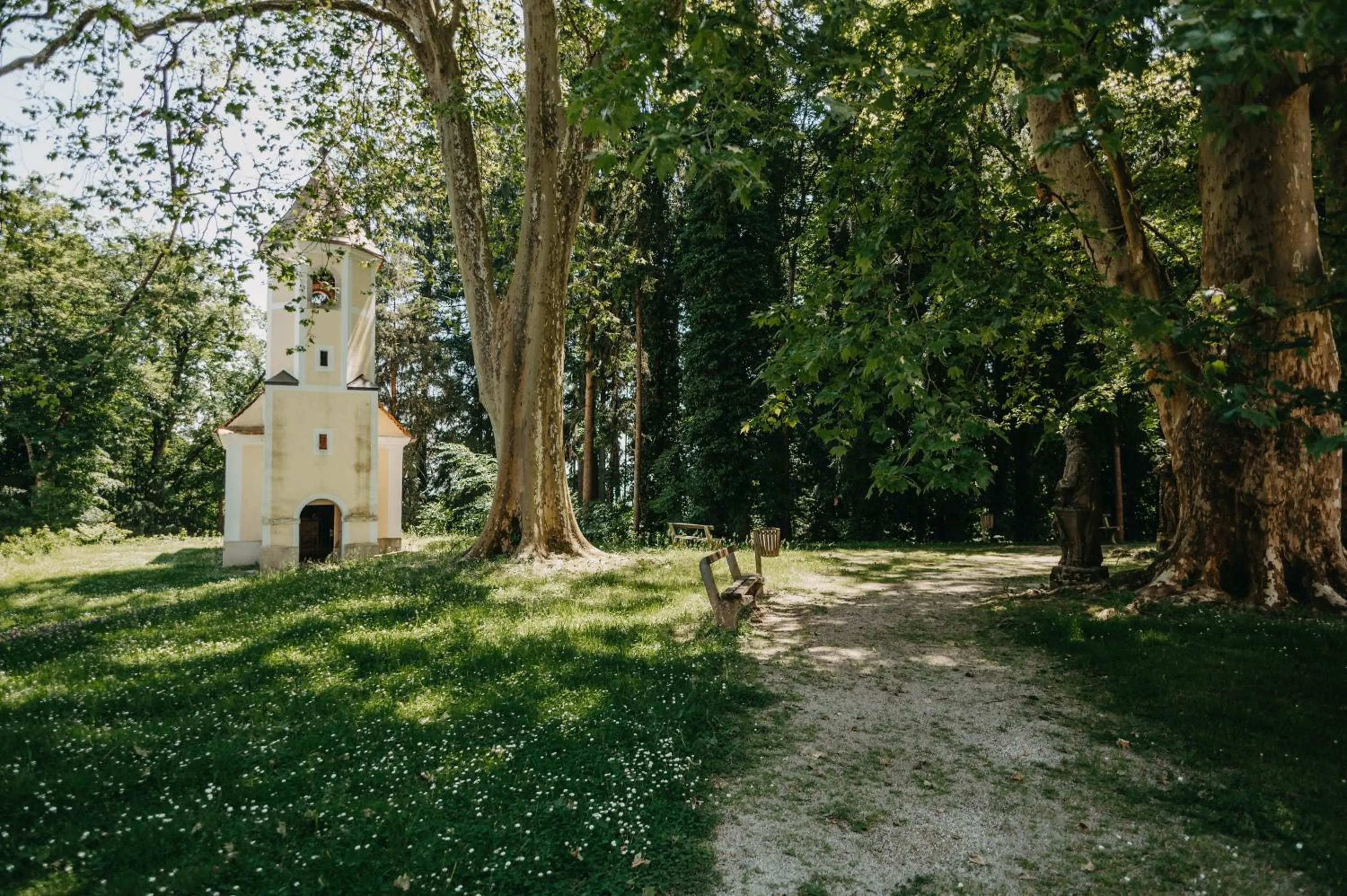 Spring in Mokrice Castle Estate