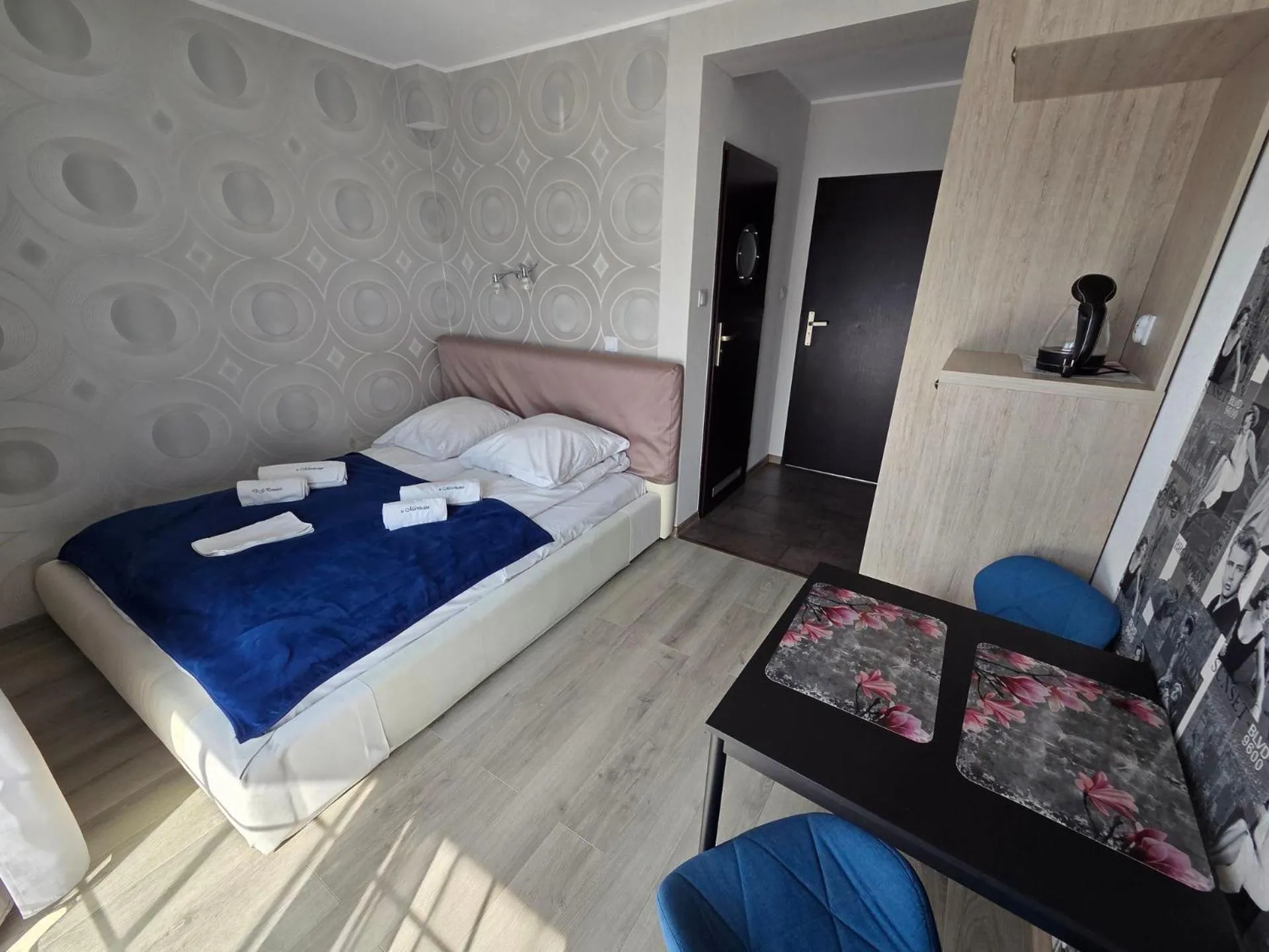 Bed in Paradise