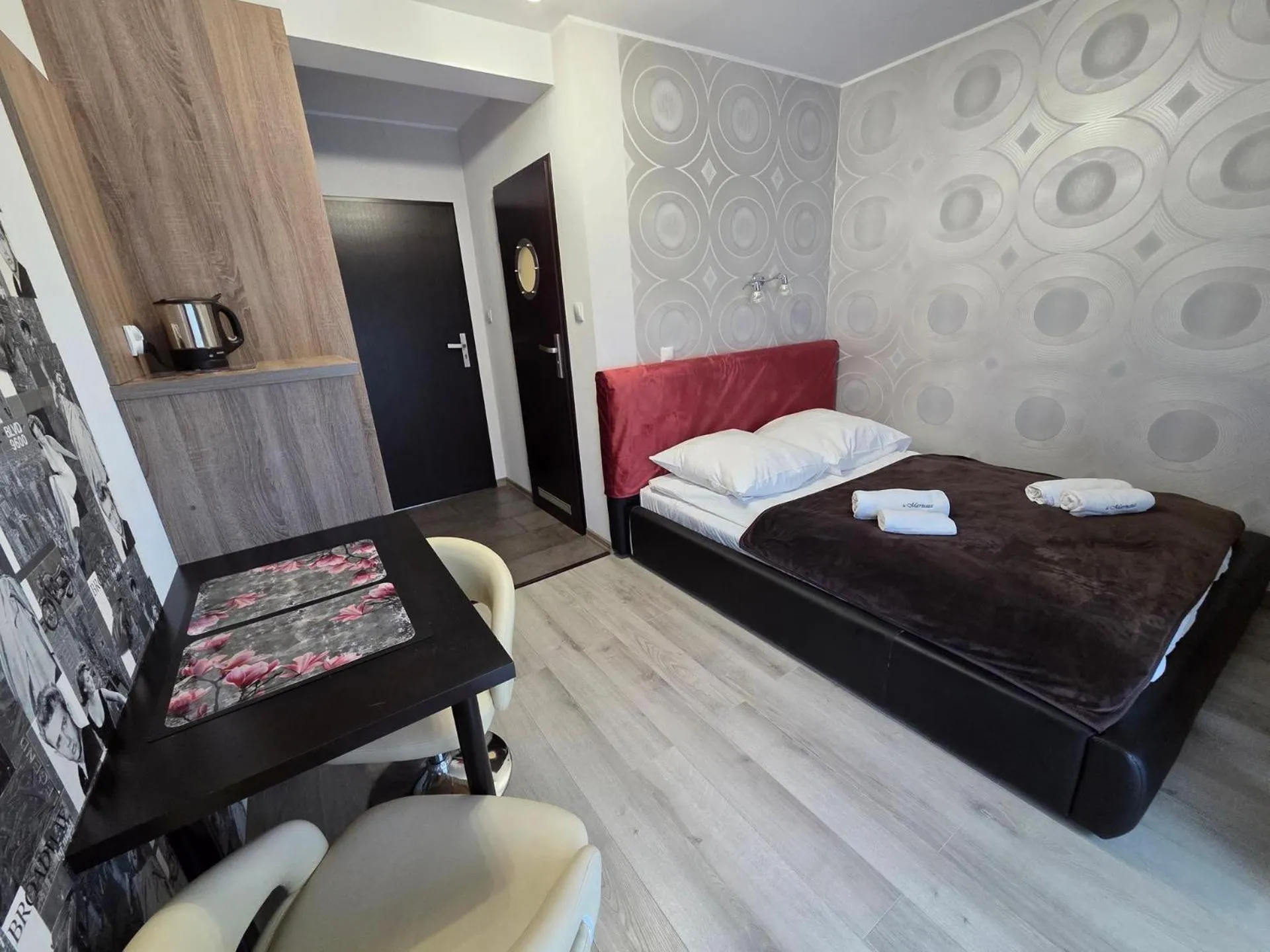 Bed in Paradise